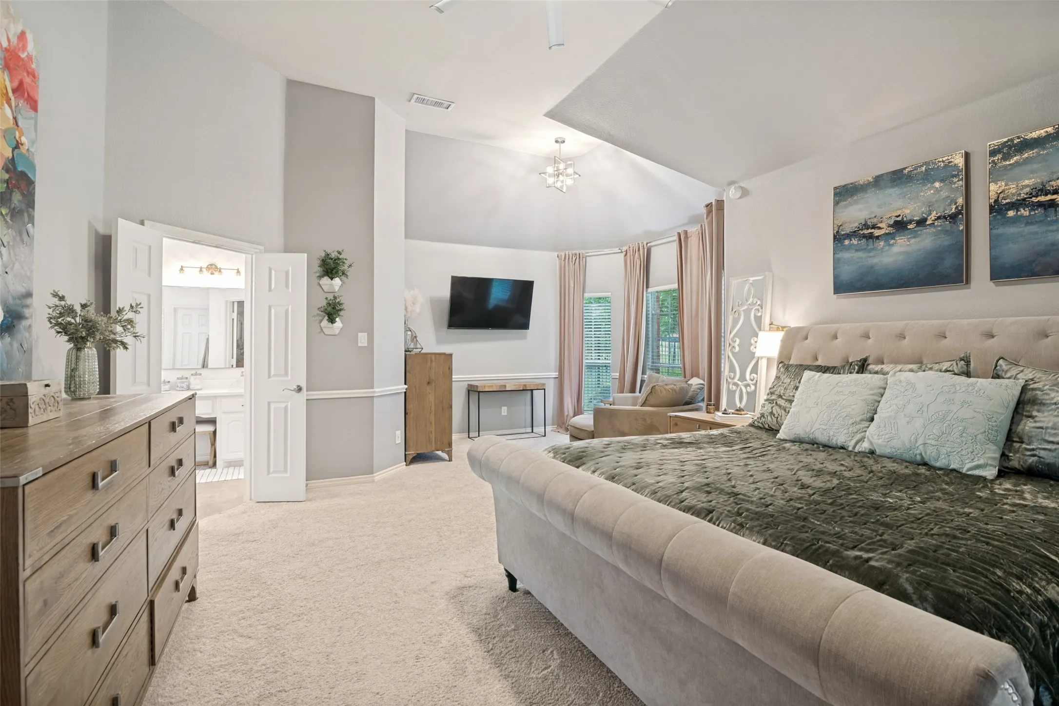Single Family Residence For Sale in Dallas County , 10413 Broadmoor Lane, Rowlett, Texas 75089, 4 Bedroom, 4 Bathroom, 3 Garage spaces, 3,188 Sqft, built in 2003, mls#21277112, Real Estate Agent in Rowlett, Homes For Sale in Dallas county, Homes For Sale in Rowlett, Realtor in Rowlett Texas, Real Estate Brokerage Independent Realty Texas, Luminita Cordes Realtor