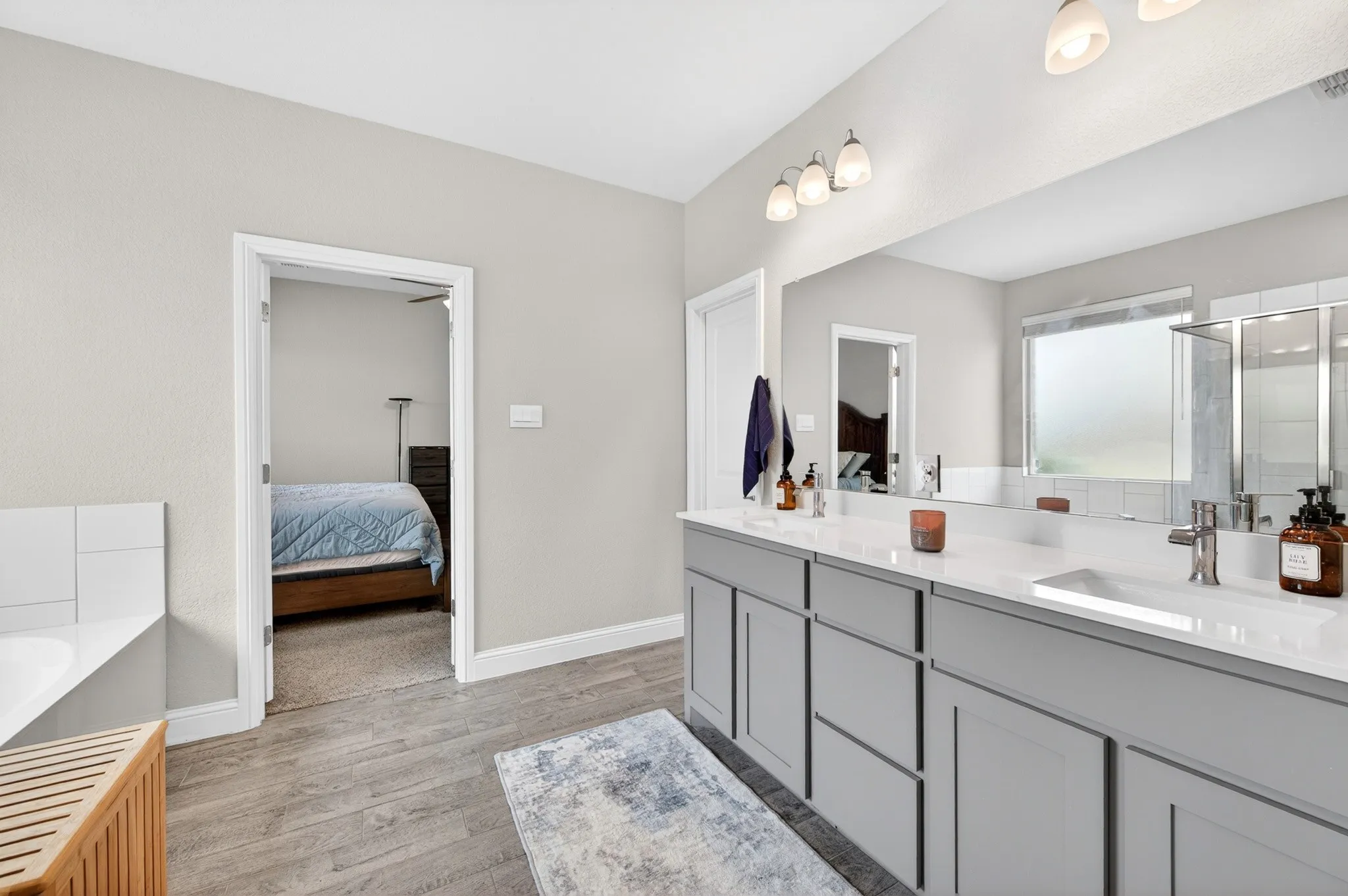 Single Family Residence For Sale in Ellis County , 829 Poppie Lane, Midlothian, Texas 76065, 4 Bedroom, 2 Bathroom, 3 Garage spaces, 2,272 Sqft, built in 2023, mls#21274398, Real Estate Agent in Midlothian, Homes For Sale in Ellis county, Homes For Sale in Midlothian, Realtor in Midlothian Texas, Real Estate Brokerage Independent Realty Texas, Luminita Cordes Realtor