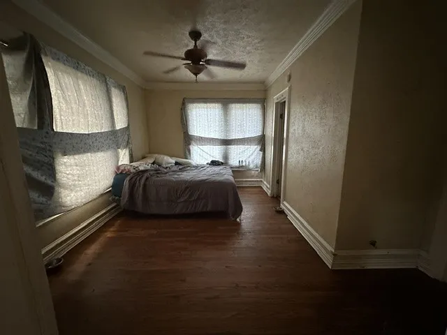 Single Family Residence For Sale in Tarrant County , 3620 Meadowbrook Dr, Fort Worth, Texas 75103, 2 Bedrooms, 2 Bathrooms, Garage spaces, 1,400 Sqft, built in 1927, Price $250,000, mls#21278532, Real Estate Agent in Fort Worth, Homes For Sale in Tarrant county, Homes For Sale in Fort Worth, Realtor in Fort Worth Texas, Real Estate Brokerage Independent Realty Texas, Luminita Cordes Realtor