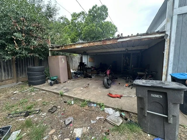 Single Family Residence For Sale in Tarrant County , 3620 Meadowbrook Dr, Fort Worth, Texas 75103, 2 Bedrooms, 2 Bathrooms, Garage spaces, 1,400 Sqft, built in 1927, Price $250,000, mls#21278532, Real Estate Agent in Fort Worth, Homes For Sale in Tarrant county, Homes For Sale in Fort Worth, Realtor in Fort Worth Texas, Real Estate Brokerage Independent Realty Texas, Luminita Cordes Realtor
