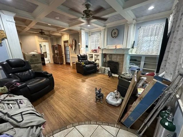 Single Family Residence For Sale in Tarrant County , 3620 Meadowbrook Dr, Fort Worth, Texas 75103, 2 Bedrooms, 2 Bathrooms, Garage spaces, 1,400 Sqft, built in 1927, Price $250,000, mls#21278532, Real Estate Agent in Fort Worth, Homes For Sale in Tarrant county, Homes For Sale in Fort Worth, Realtor in Fort Worth Texas, Real Estate Brokerage Independent Realty Texas, Luminita Cordes Realtor