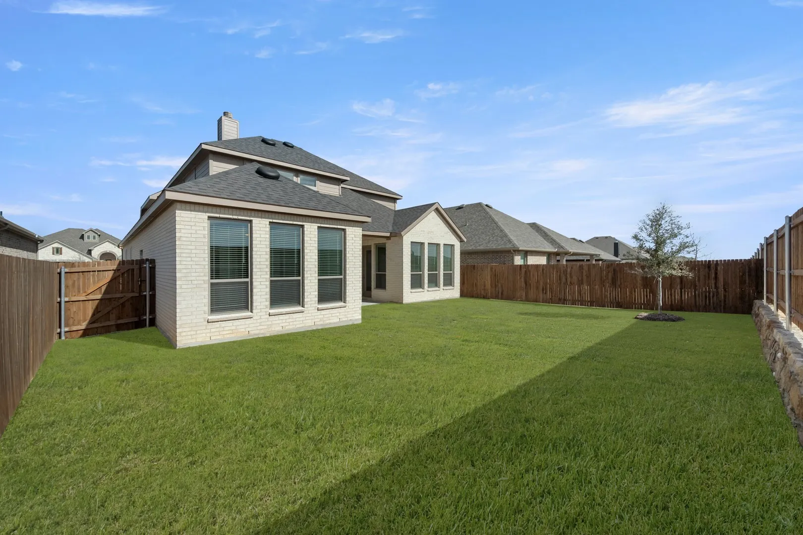 Single Family Residence For Sale in Ellis County , 490 Red Maple Road, Waxahachie, Texas 75165, 4 Bedroom, 3 Bathroom, 2 Garage spaces, 2,837 Sqft, built in 2025, mls#21278304, Real Estate Agent in Waxahachie, Homes For Sale in Ellis county, Homes For Sale in Waxahachie, Realtor in Waxahachie Texas, Real Estate Brokerage Independent Realty Texas, Luminita Cordes Realtor