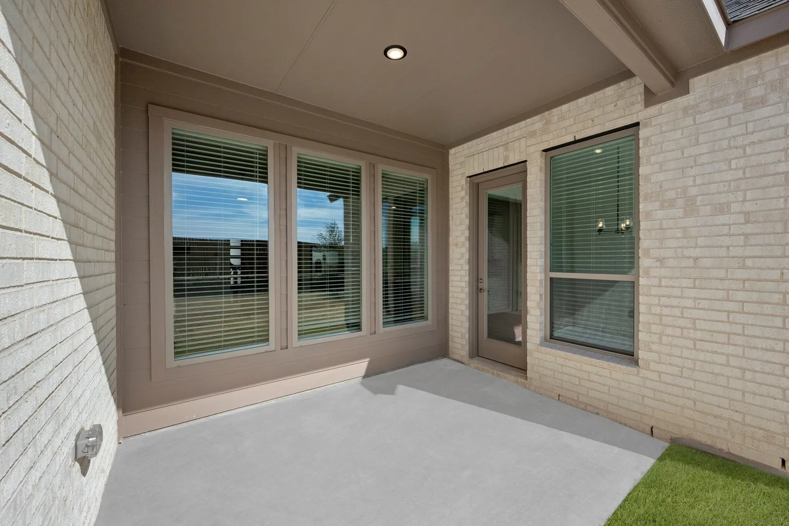 Single Family Residence For Sale in Ellis County , 490 Red Maple Road, Waxahachie, Texas 75165, 4 Bedroom, 3 Bathroom, 2 Garage spaces, 2,837 Sqft, built in 2025, mls#21278304, Real Estate Agent in Waxahachie, Homes For Sale in Ellis county, Homes For Sale in Waxahachie, Realtor in Waxahachie Texas, Real Estate Brokerage Independent Realty Texas, Luminita Cordes Realtor