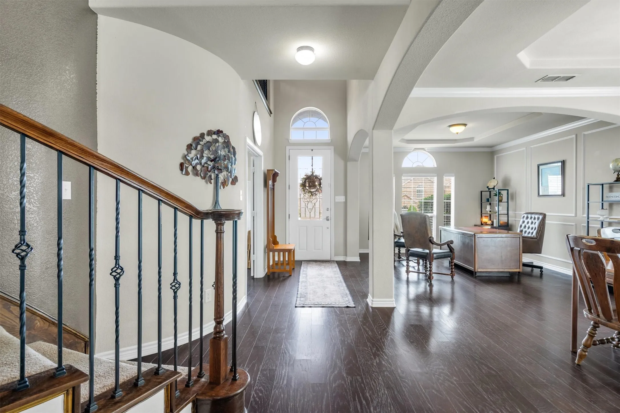 Single Family Residence For Sale in Tarrant County , 1232 Clearbrook Drive, Kennedale, Texas 76060, 4 Bedroom, 4 Bathroom, 3 Garage spaces, 3,716 Sqft, built in 2012, mls#21277687, Real Estate Agent in Kennedale, Homes For Sale in Tarrant county, Homes For Sale in Kennedale, Realtor in Kennedale Texas, Real Estate Brokerage Independent Realty Texas, Luminita Cordes Realtor