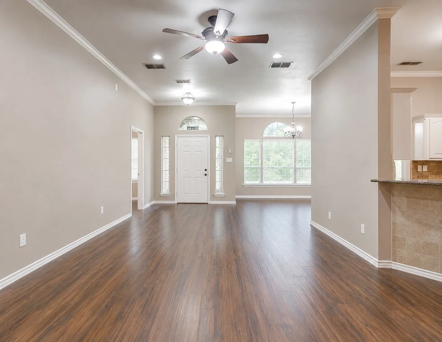 Living Room AI generated to imagine empty