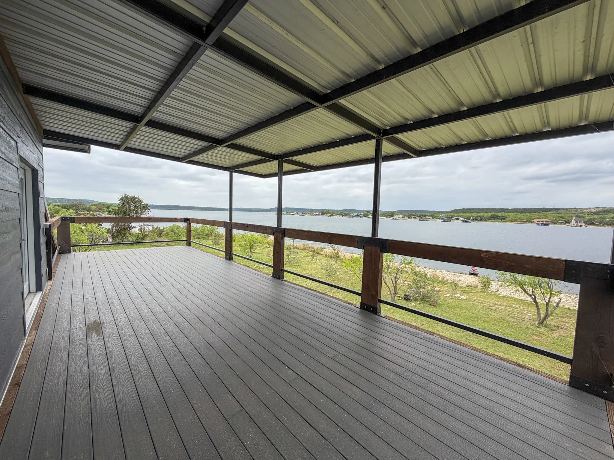 Single Family Residence For Sale in Palo Pinto County , 3500 Hog Bend 121, Possum Kingdom Lake, Texas 76449, 2 Bedrooms, 1 Bathroom, Garage spaces, 1,248 Sqft, built in 2021, Price $345,000, mls#21257713, Real Estate Agent in Possum Kingdom Lake, Homes For Sale in Palo Pinto county, Homes For Sale in Possum Kingdom Lake, Realtor in Possum Kingdom Lake Texas, Real Estate Brokerage Independent Realty Texas, Luminita Cordes Realtor