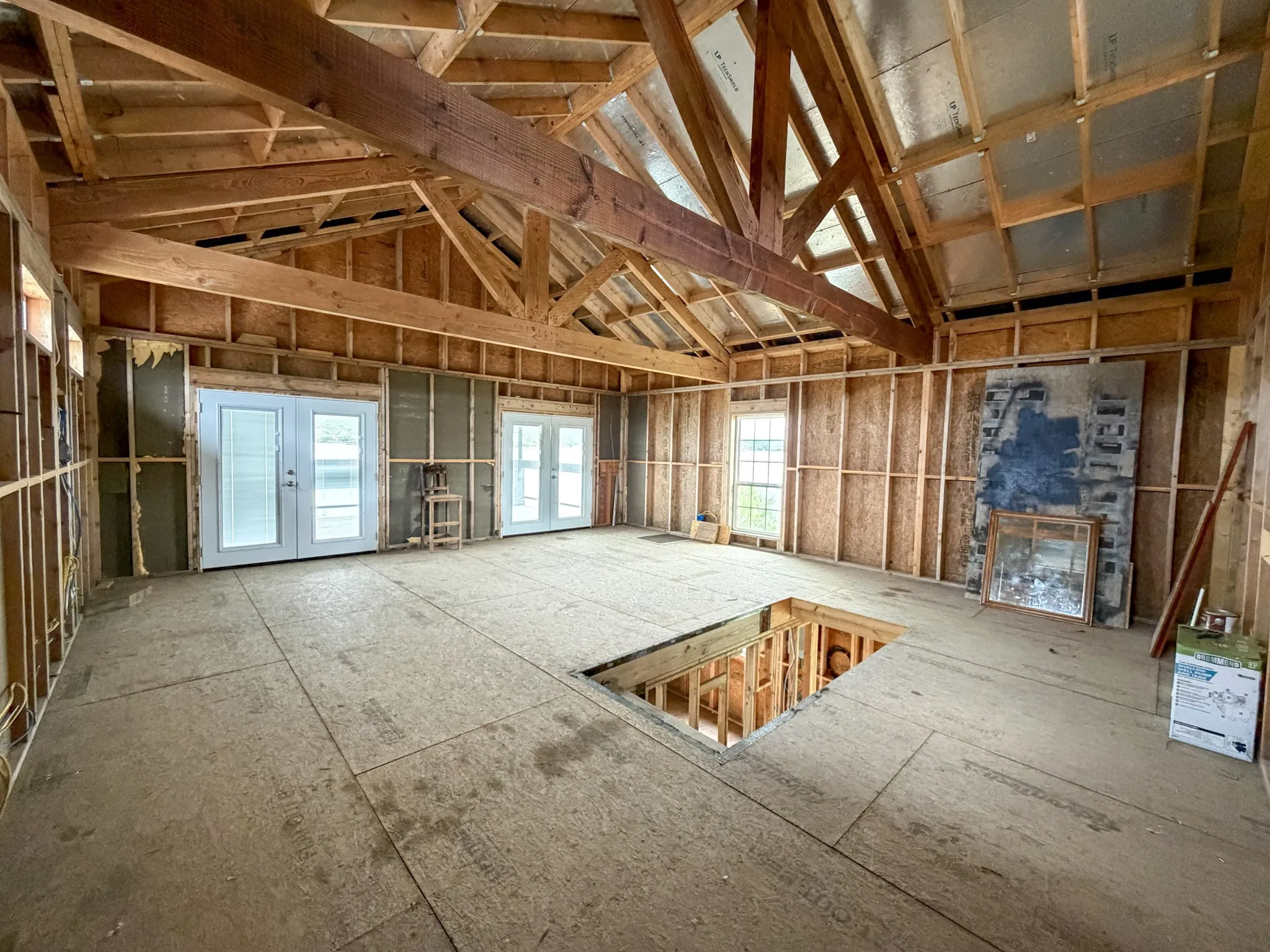 Single Family Residence For Sale in Palo Pinto County , 3500 Hog Bend 121, Possum Kingdom Lake, Texas 76449, 2 Bedrooms, 1 Bathroom, Garage spaces, 1,248 Sqft, built in 2021, Price $345,000, mls#21257713, Real Estate Agent in Possum Kingdom Lake, Homes For Sale in Palo Pinto county, Homes For Sale in Possum Kingdom Lake, Realtor in Possum Kingdom Lake Texas, Real Estate Brokerage Independent Realty Texas, Luminita Cordes Realtor