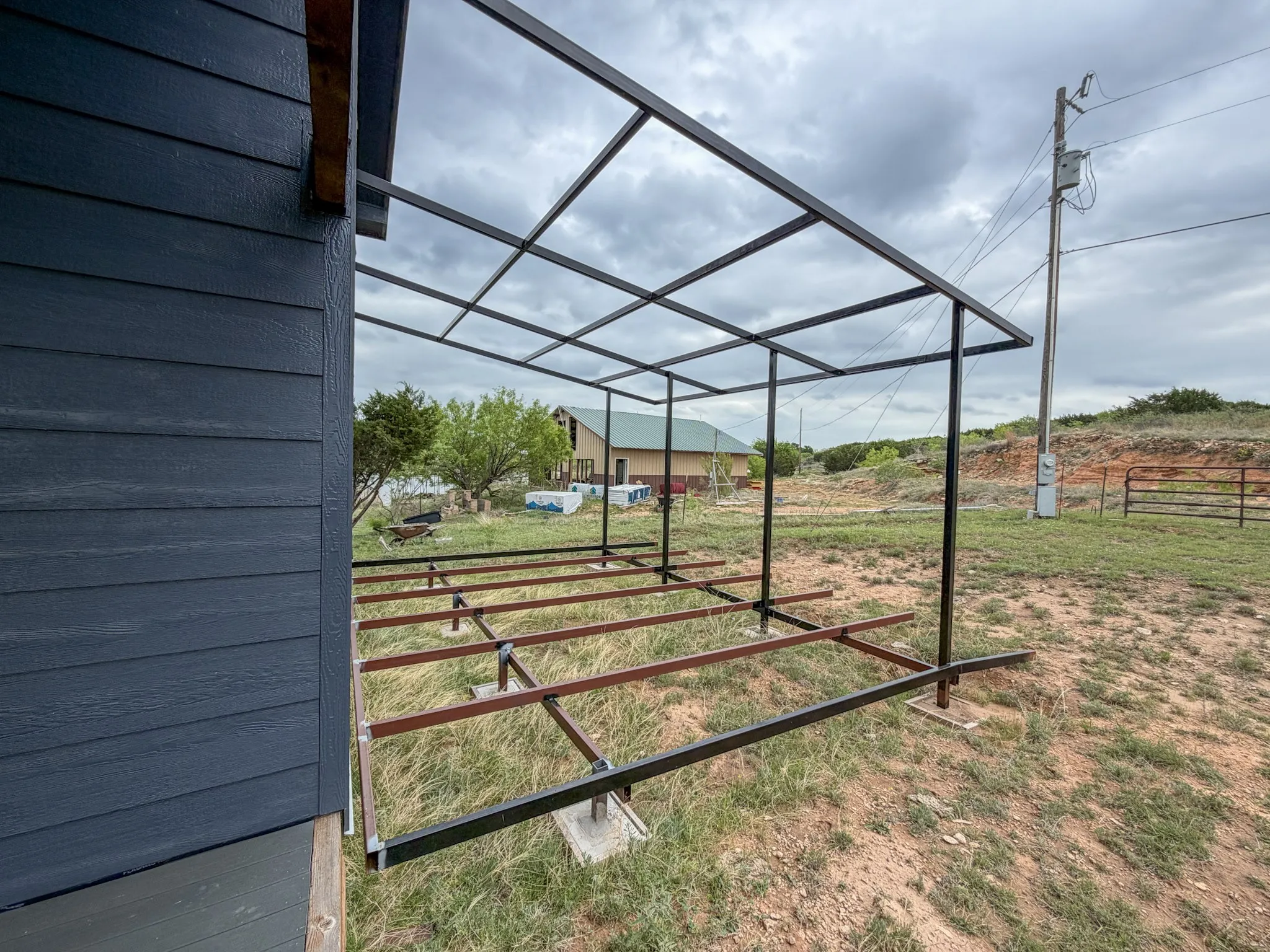 Single Family Residence For Sale in Palo Pinto County , 3500 Hog Bend 121, Possum Kingdom Lake, Texas 76449, 2 Bedrooms, 1 Bathroom, Garage spaces, 1,248 Sqft, built in 2021, Price $345,000, mls#21257713, Real Estate Agent in Possum Kingdom Lake, Homes For Sale in Palo Pinto county, Homes For Sale in Possum Kingdom Lake, Realtor in Possum Kingdom Lake Texas, Real Estate Brokerage Independent Realty Texas, Luminita Cordes Realtor