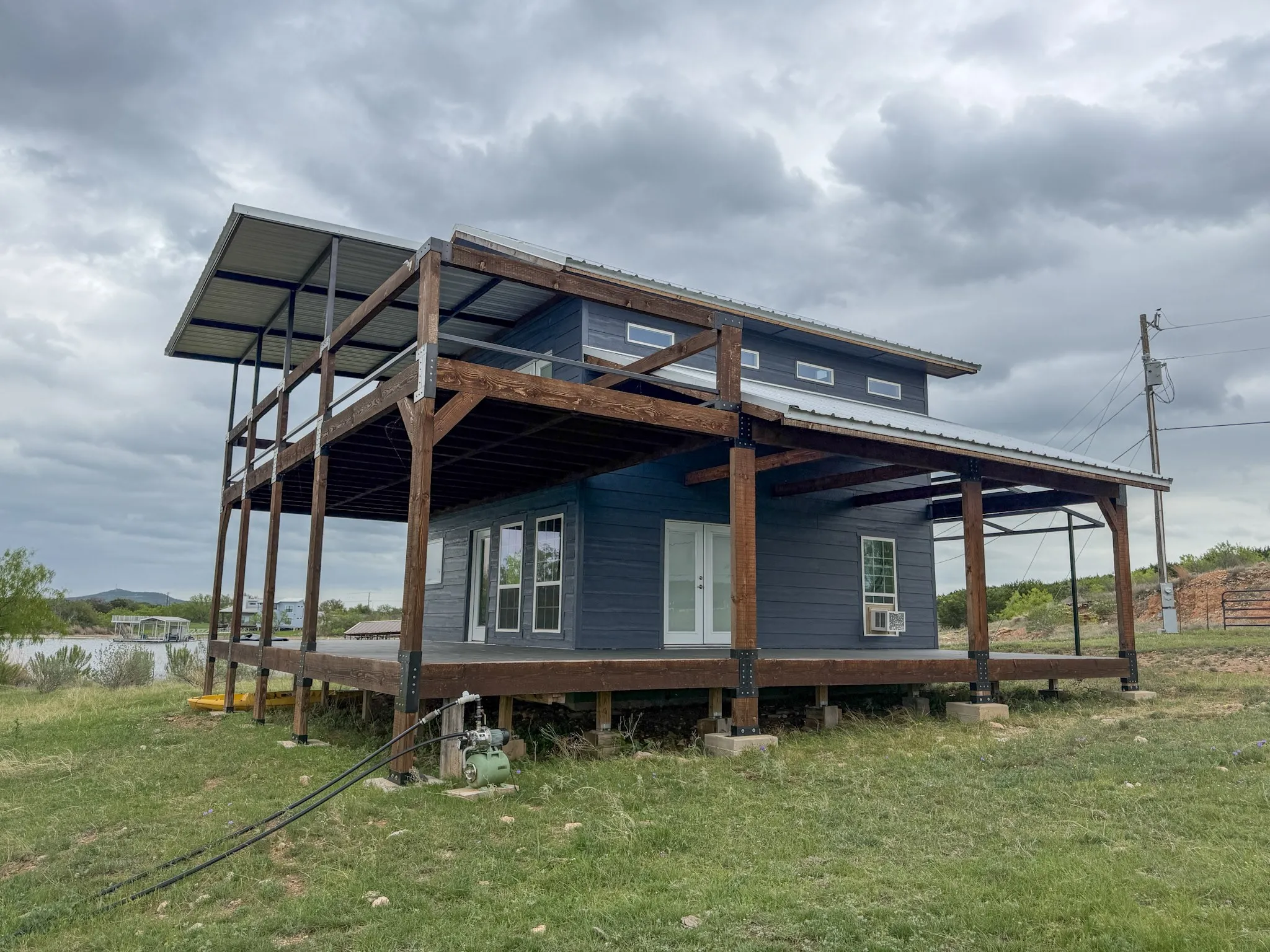 Single Family Residence For Sale in Palo Pinto County , 3500 Hog Bend 121, Possum Kingdom Lake, Texas 76449, 2 Bedrooms, 1 Bathroom, Garage spaces, 1,248 Sqft, built in 2021, Price $345,000, mls#21257713, Real Estate Agent in Possum Kingdom Lake, Homes For Sale in Palo Pinto county, Homes For Sale in Possum Kingdom Lake, Realtor in Possum Kingdom Lake Texas, Real Estate Brokerage Independent Realty Texas, Luminita Cordes Realtor