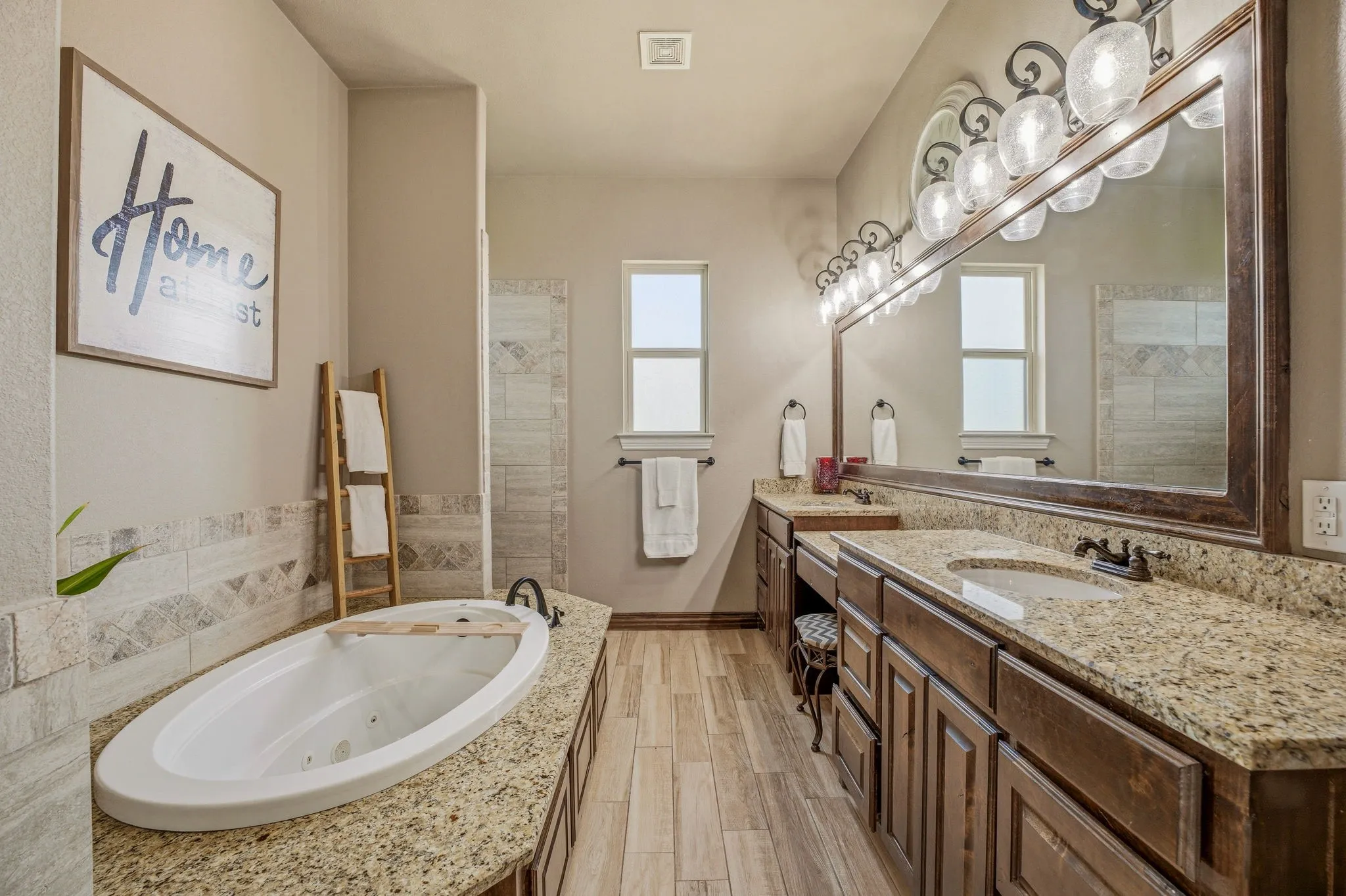 Single Family Residence For Sale in Palo Pinto County , 2801 Mh 379, Mineral Wells, Texas 76067, 4 Bedroom, 3 Bathroom, Garage spaces, 2,390 Sqft, built in 2017, mls#21275530, Real Estate Agent in Mineral Wells, Homes For Sale in Palo Pinto county, Homes For Sale in Mineral Wells, Realtor in Mineral Wells Texas, Real Estate Brokerage Independent Realty Texas, Luminita Cordes Realtor
