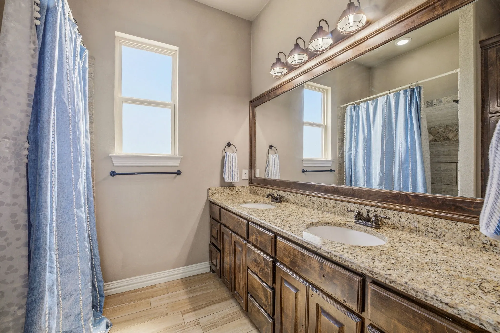 Single Family Residence For Sale in Palo Pinto County , 2801 Mh 379, Mineral Wells, Texas 76067, 4 Bedroom, 3 Bathroom, Garage spaces, 2,390 Sqft, built in 2017, mls#21275530, Real Estate Agent in Mineral Wells, Homes For Sale in Palo Pinto county, Homes For Sale in Mineral Wells, Realtor in Mineral Wells Texas, Real Estate Brokerage Independent Realty Texas, Luminita Cordes Realtor