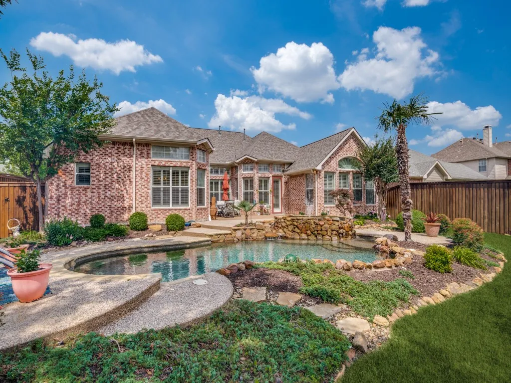 Single Family Residence For Sale in Collin County , 3204 Thorne Hill Court, Richardson, Texas 75082, 4 Bedrooms, 3 Bathrooms, 2 Garage spaces, 3,057 Sqft, built in 2000, Price $675,000, mls#21269517, Real Estate Agent in Richardson, Homes For Sale in Collin county, Homes For Sale in Richardson, Realtor in Richardson Texas, Real Estate Brokerage Independent Realty Texas, Luminita Cordes Realtor