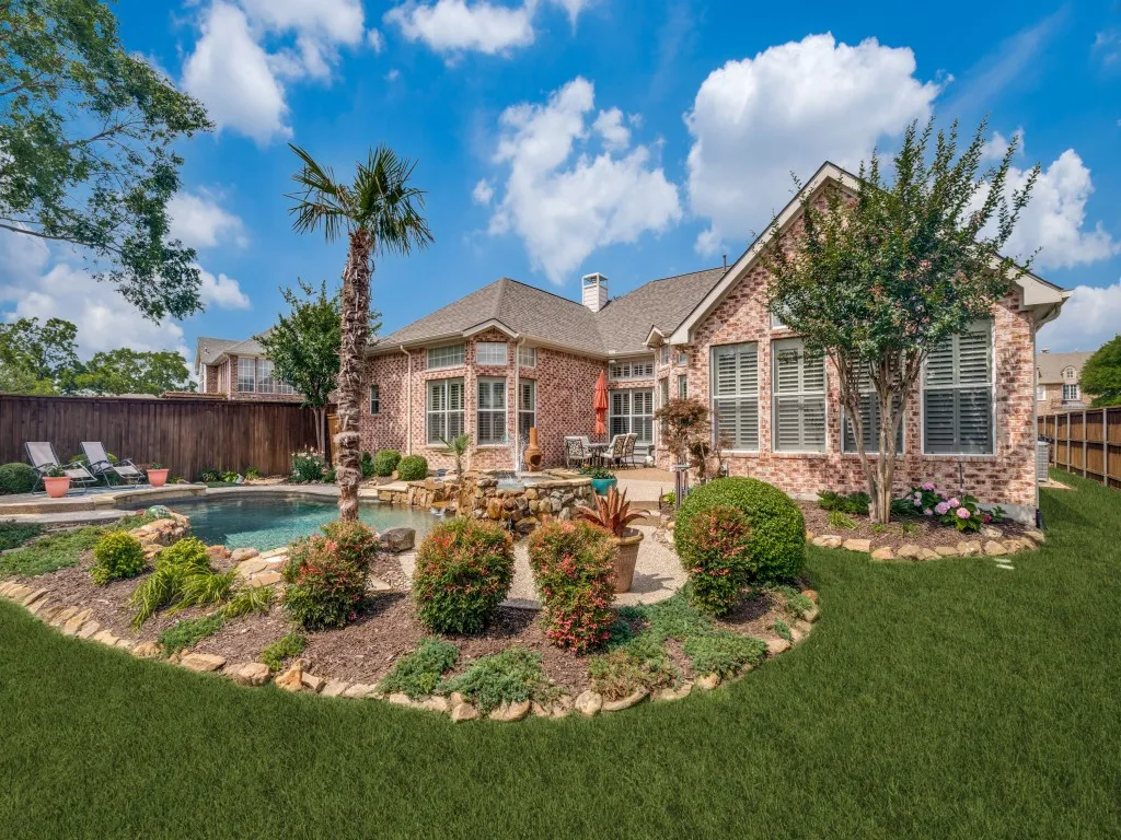 Single Family Residence For Sale in Collin County , 3204 Thorne Hill Court, Richardson, Texas 75082, 4 Bedrooms, 3 Bathrooms, 2 Garage spaces, 3,057 Sqft, built in 2000, Price $675,000, mls#21269517, Real Estate Agent in Richardson, Homes For Sale in Collin county, Homes For Sale in Richardson, Realtor in Richardson Texas, Real Estate Brokerage Independent Realty Texas, Luminita Cordes Realtor