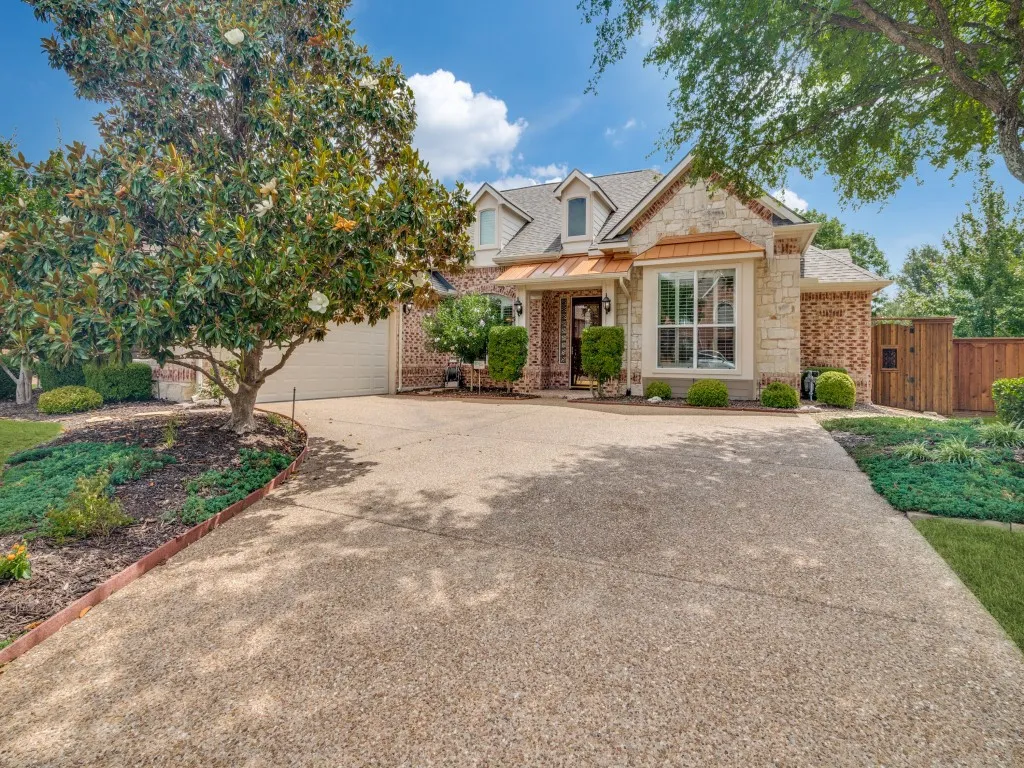 Single Family Residence For Sale in Collin County , 3204 Thorne Hill Court, Richardson, Texas 75082, 4 Bedrooms, 3 Bathrooms, 2 Garage spaces, 3,057 Sqft, built in 2000, Price $675,000, mls#21269517, Real Estate Agent in Richardson, Homes For Sale in Collin county, Homes For Sale in Richardson, Realtor in Richardson Texas, Real Estate Brokerage Independent Realty Texas, Luminita Cordes Realtor