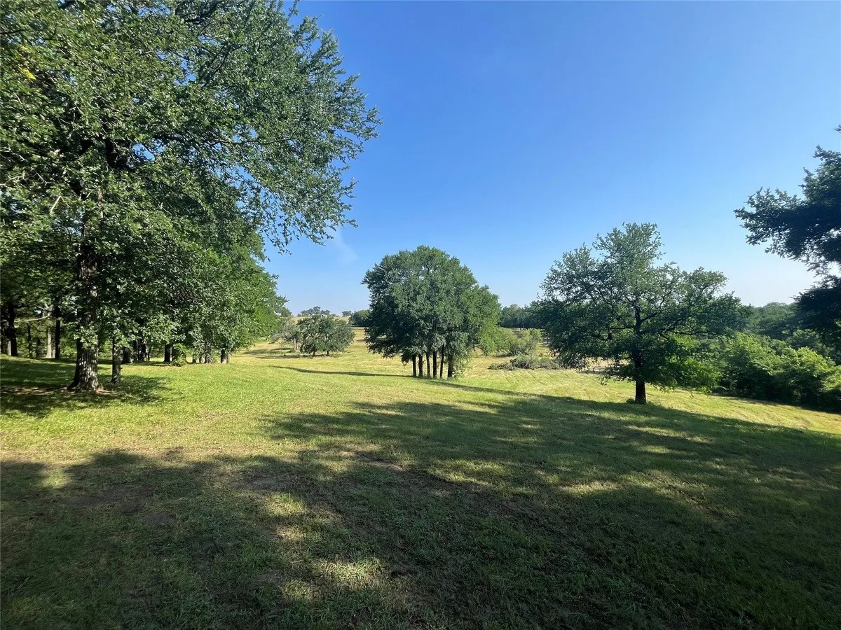 Improved Land For Sale in Grayson County , TBD Randell lake Road, Denison, Texas 75020, 0, 0, Garage spaces, 0 Sqft, built in 0, Price $1,200,000, mls#21261263, Real Estate Agent in Denison, Homes For Sale in Grayson county, Homes For Sale in Denison, Realtor in Denison Texas, Real Estate Brokerage Independent Realty Texas, Luminita Cordes Realtor
