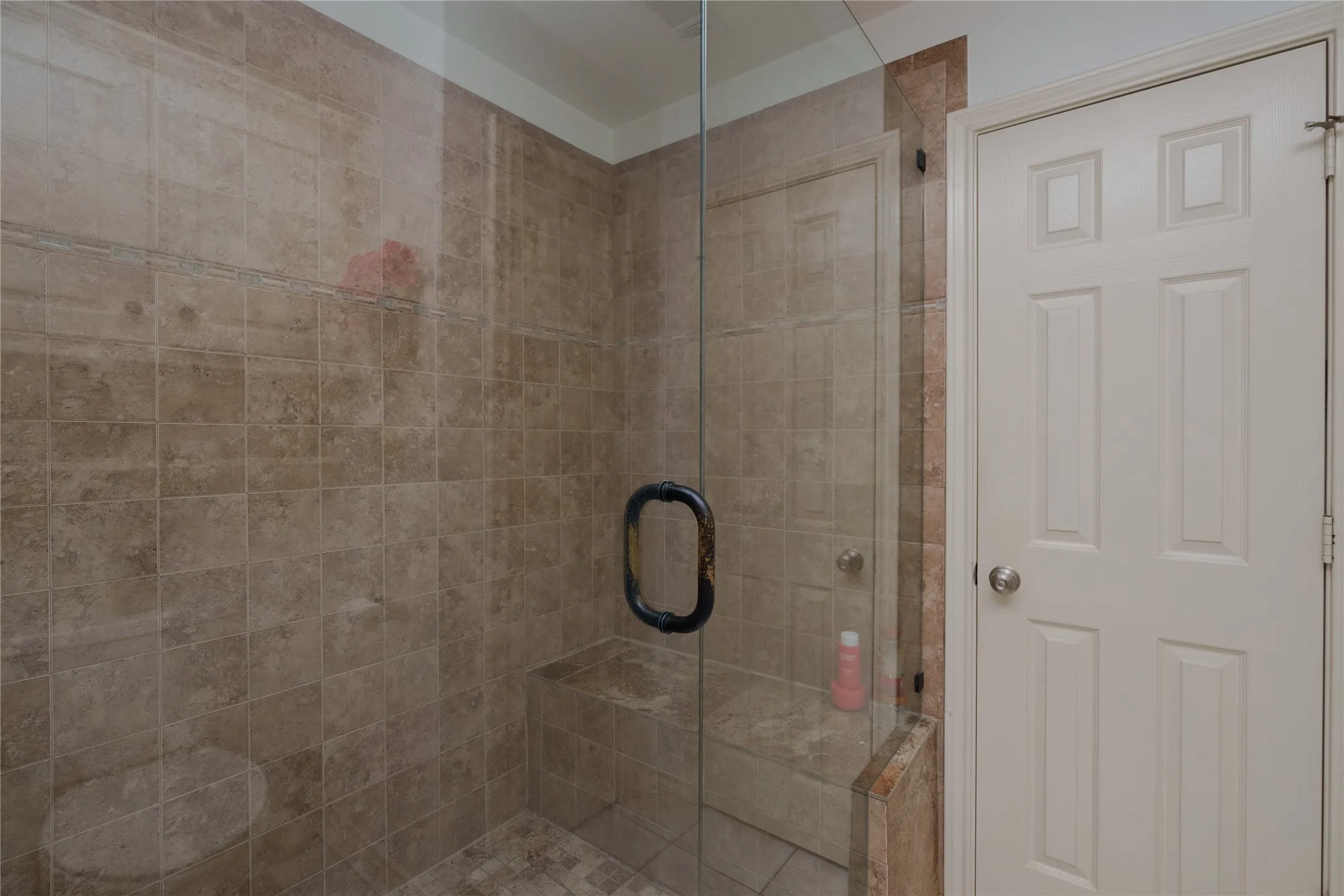 Single Family Residence For Sale in Denton County , 920 Brush Creek Road, Argyle, Texas 76226, 4 Bedroom, 3 Bathroom, 2 Garage spaces, 3,218 Sqft, built in 1974, mls#21253760, Real Estate Agent in Argyle, Homes For Sale in Denton county, Homes For Sale in Argyle, Realtor in Argyle Texas, Real Estate Brokerage Independent Realty Texas, Luminita Cordes Realtor