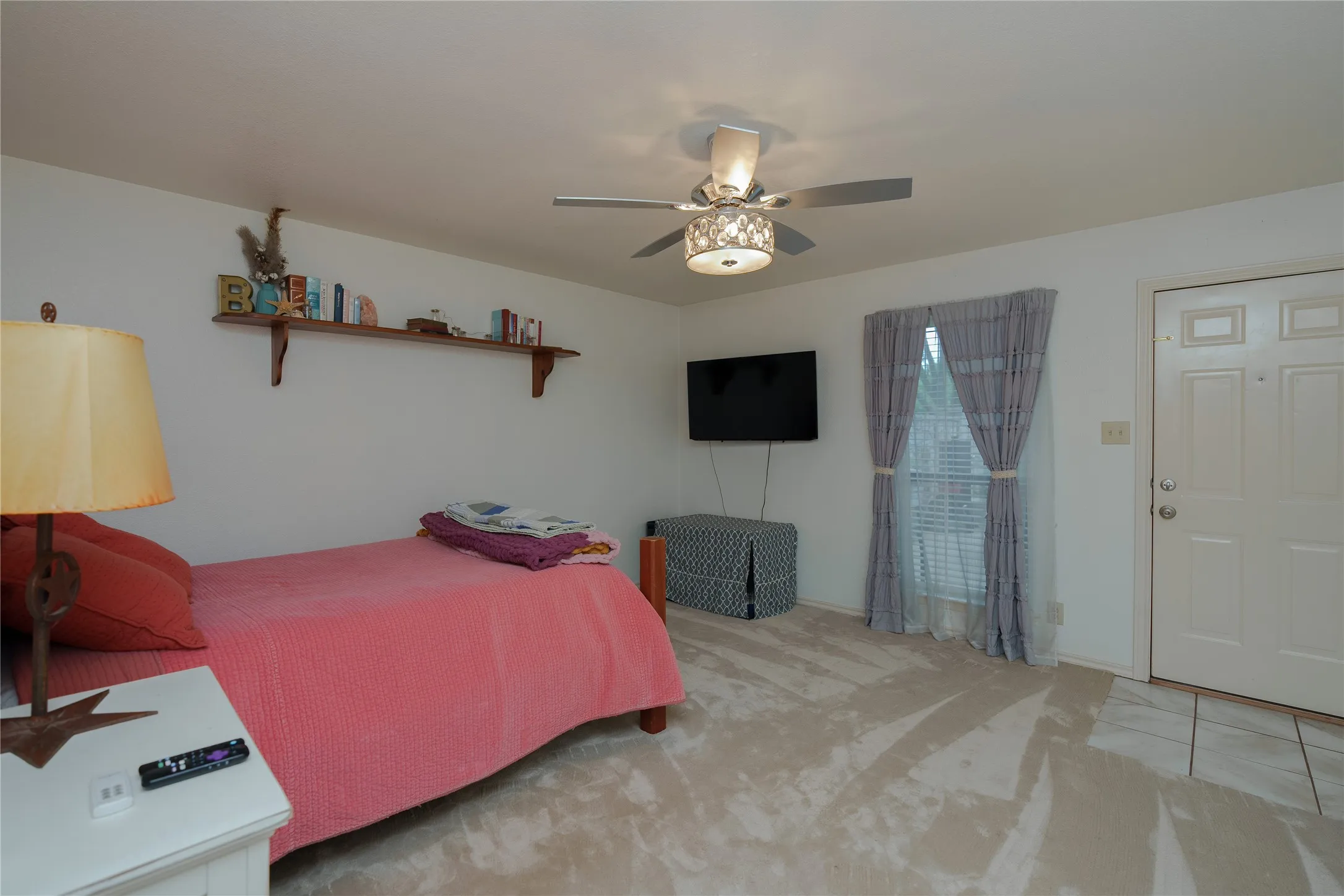 Single Family Residence For Sale in Denton County , 920 Brush Creek Road, Argyle, Texas 76226, 4 Bedroom, 3 Bathroom, 2 Garage spaces, 3,218 Sqft, built in 1974, mls#21253760, Real Estate Agent in Argyle, Homes For Sale in Denton county, Homes For Sale in Argyle, Realtor in Argyle Texas, Real Estate Brokerage Independent Realty Texas, Luminita Cordes Realtor