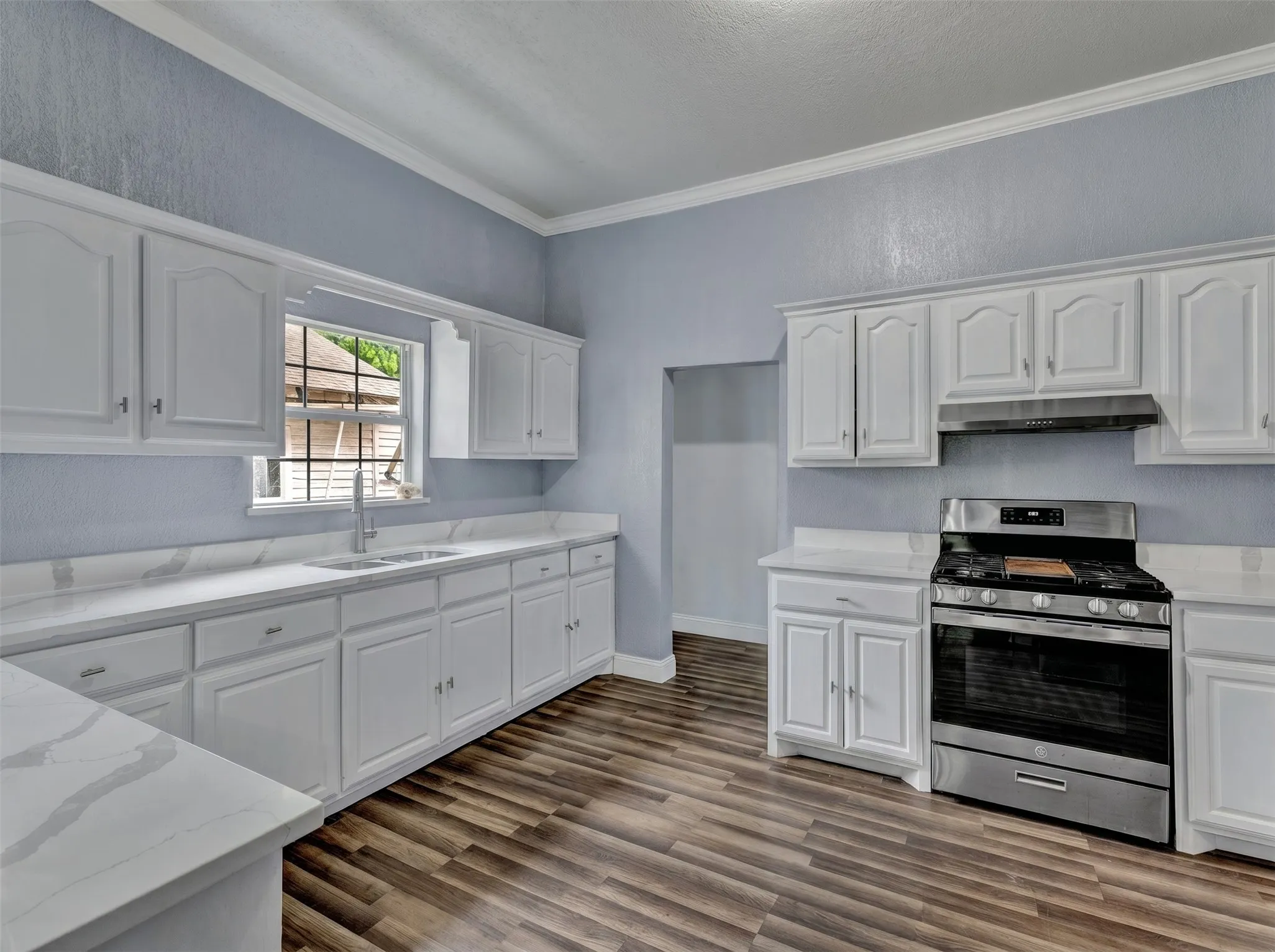 Single Family Residence For Sale in Hunt County , 1811 Wesley Street, Greenville, Texas 75401, 3 Bedroom, 1 Bathroom, 2 Garage spaces, 1,246 Sqft, built in 1945, mls#21278606, Real Estate Agent in Greenville, Homes For Sale in Hunt county, Homes For Sale in Greenville, Realtor in Greenville Texas, Real Estate Brokerage Independent Realty Texas, Luminita Cordes Realtor
