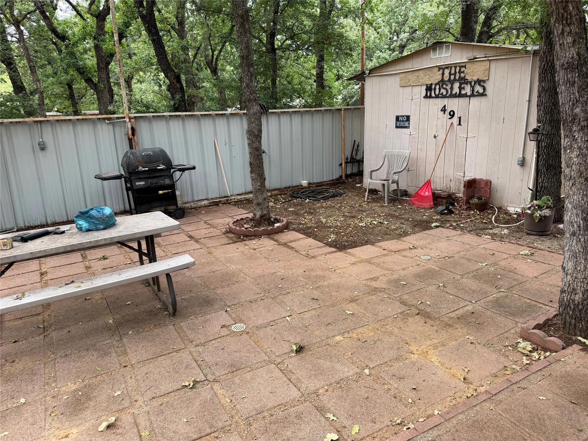 Single Family Residence For Sale in Brown County , 2140 Redbud Drive, May, Texas 76857, 0, 0, Garage spaces, 680 Sqft, built in 2007, Price $75,000, mls#21278629, Real Estate Agent in May, Homes For Sale in Brown county, Homes For Sale in May, Realtor in May Texas, Real Estate Brokerage Independent Realty Texas, Luminita Cordes Realtor