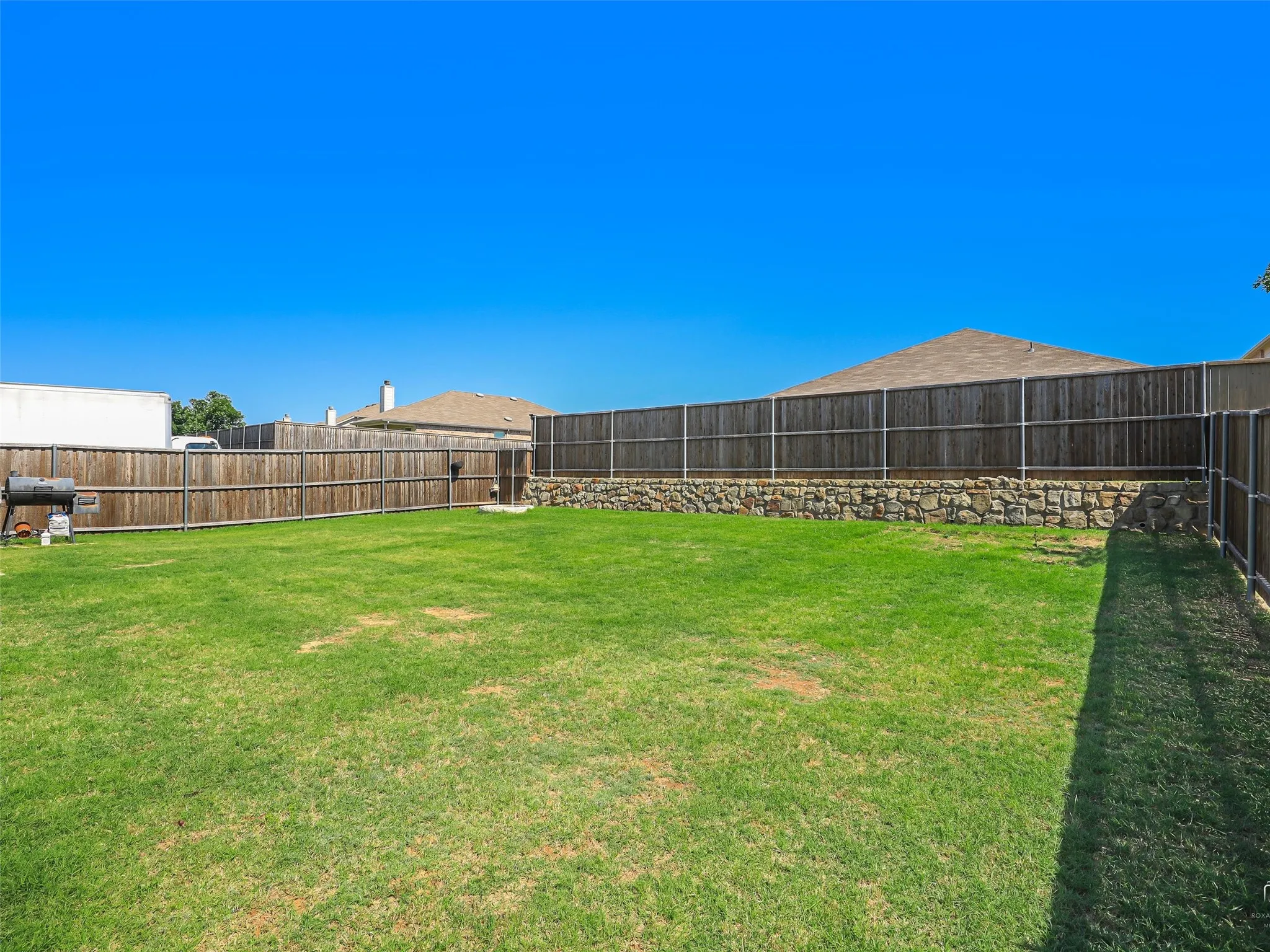 Single Family Residence For Sale in Denton County , 1632 Trace Drive, Aubrey, Texas 76227, 4 Bedrooms, 3 Bathrooms, 2 Garage spaces, 2,766 Sqft, built in 2019, Price $417,000, mls#21273203, Real Estate Agent in Aubrey, Homes For Sale in Denton county, Homes For Sale in Aubrey, Realtor in Aubrey Texas, Real Estate Brokerage Independent Realty Texas, Luminita Cordes Realtor