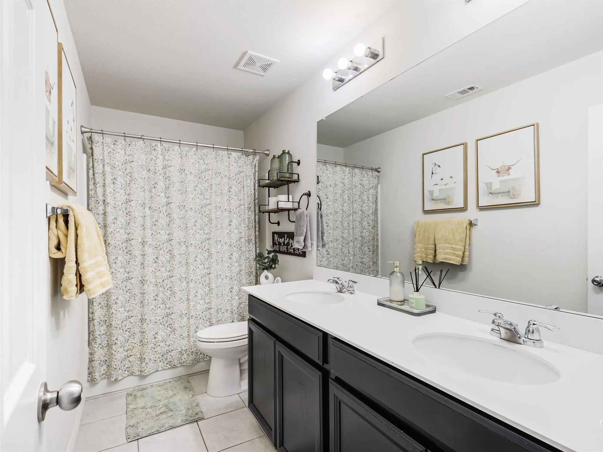 Single Family Residence For Sale in Denton County , 1632 Trace Drive, Aubrey, Texas 76227, 4 Bedrooms, 3 Bathrooms, 2 Garage spaces, 2,766 Sqft, built in 2019, Price $417,000, mls#21273203, Real Estate Agent in Aubrey, Homes For Sale in Denton county, Homes For Sale in Aubrey, Realtor in Aubrey Texas, Real Estate Brokerage Independent Realty Texas, Luminita Cordes Realtor