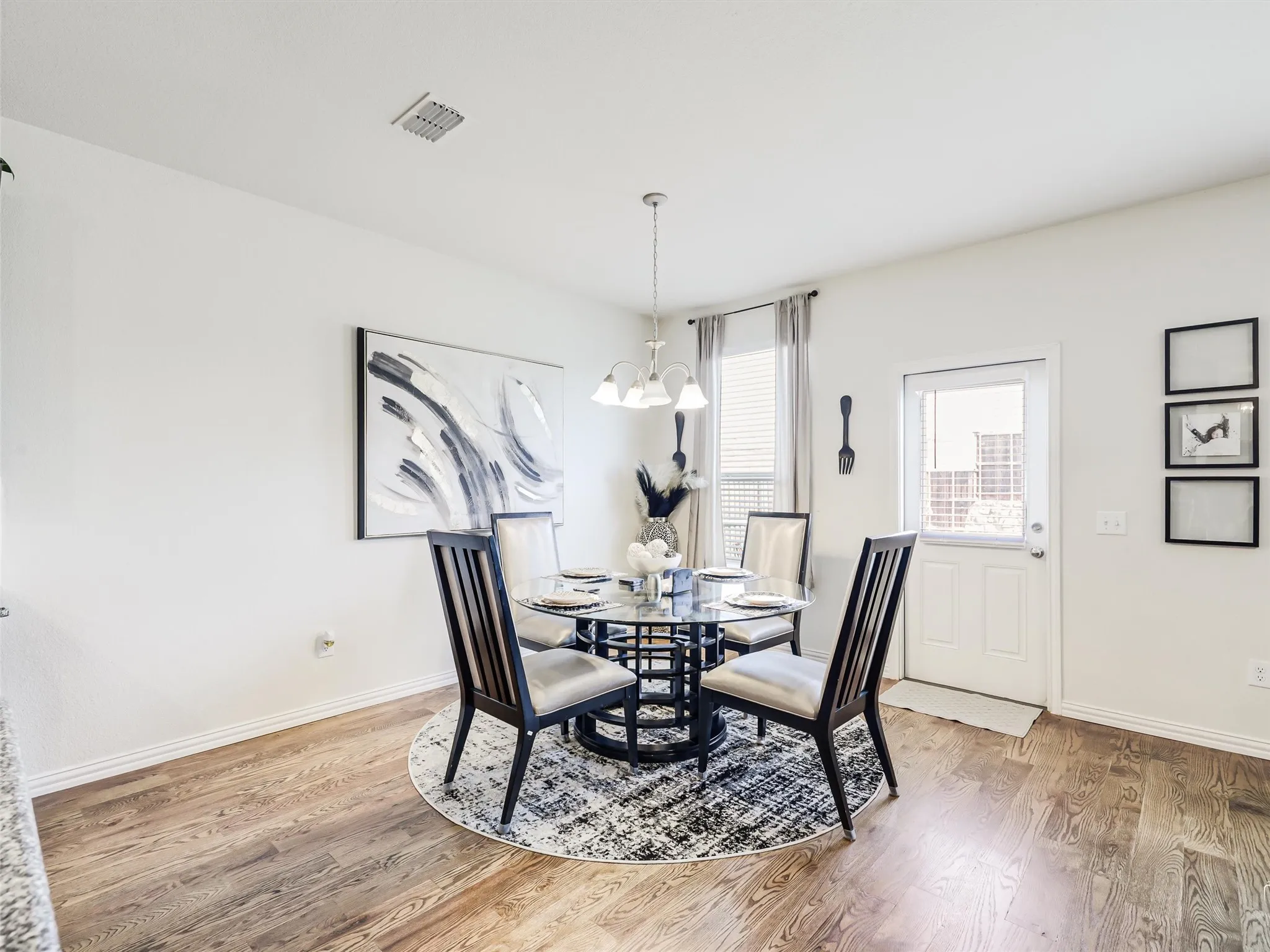 Single Family Residence For Sale in Denton County , 1632 Trace Drive, Aubrey, Texas 76227, 4 Bedrooms, 3 Bathrooms, 2 Garage spaces, 2,766 Sqft, built in 2019, Price $417,000, mls#21273203, Real Estate Agent in Aubrey, Homes For Sale in Denton county, Homes For Sale in Aubrey, Realtor in Aubrey Texas, Real Estate Brokerage Independent Realty Texas, Luminita Cordes Realtor