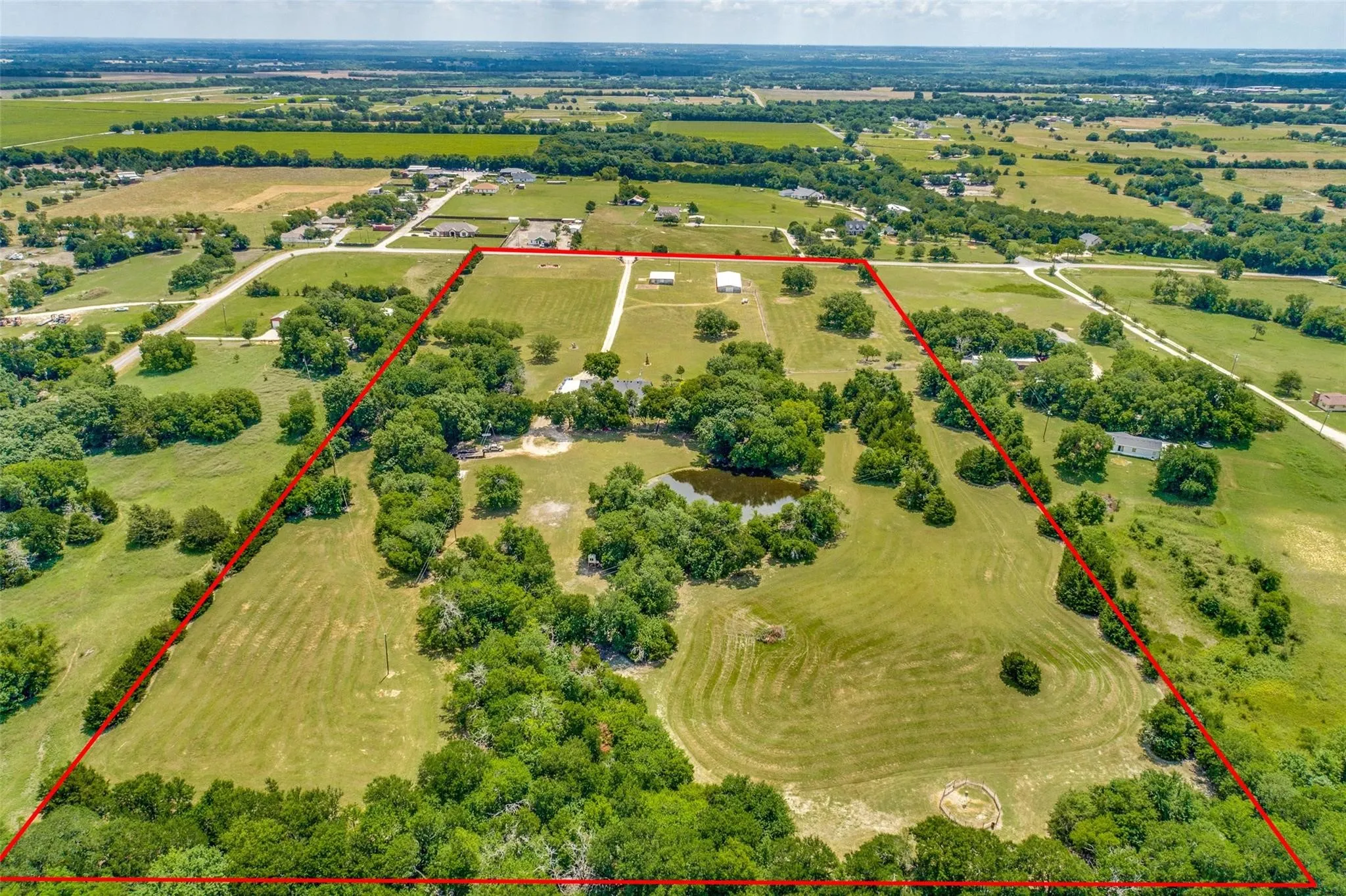 Single Family Residence For Sale in Collin County , 2725 County Road 494, Princeton, Texas 75407, 3 Bedroom, 3 Bathroom, 3 Garage spaces, 2,296 Sqft, built in 2004, mls#21278645, Real Estate Agent in Princeton, Homes For Sale in Collin county, Homes For Sale in Princeton, Realtor in Princeton Texas, Real Estate Brokerage Independent Realty Texas, Luminita Cordes Realtor