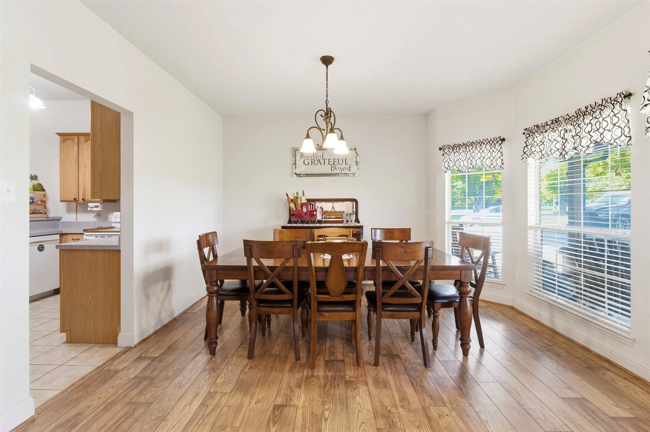 Single Family Residence For Sale in Collin County , 2725 County Road 494, Princeton, Texas 75407, 3 Bedroom, 3 Bathroom, 3 Garage spaces, 2,296 Sqft, built in 2004, mls#21278645, Real Estate Agent in Princeton, Homes For Sale in Collin county, Homes For Sale in Princeton, Realtor in Princeton Texas, Real Estate Brokerage Independent Realty Texas, Luminita Cordes Realtor