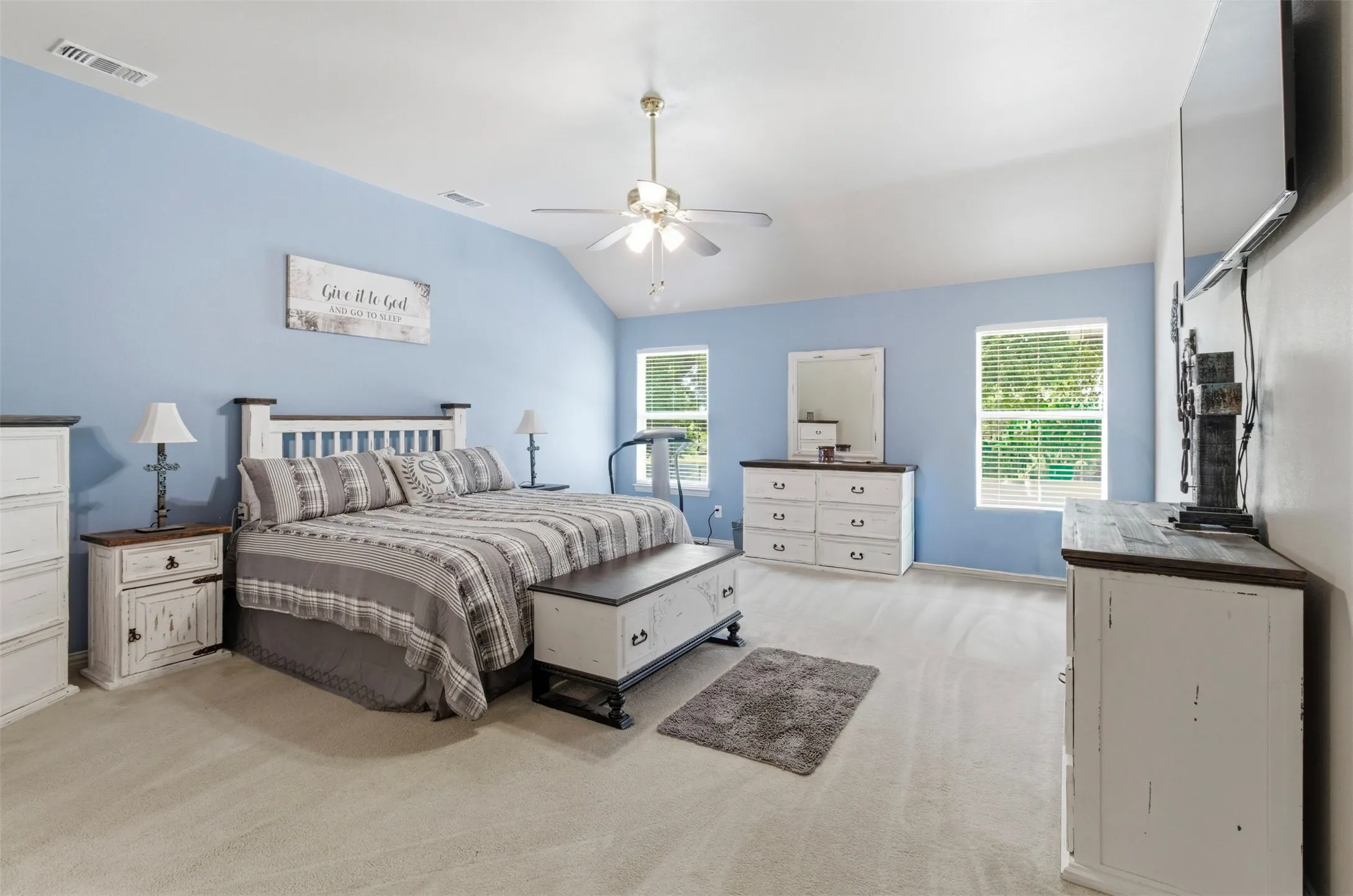 Single Family Residence For Sale in Collin County , 2725 County Road 494, Princeton, Texas 75407, 3 Bedroom, 3 Bathroom, 3 Garage spaces, 2,296 Sqft, built in 2004, mls#21278645, Real Estate Agent in Princeton, Homes For Sale in Collin county, Homes For Sale in Princeton, Realtor in Princeton Texas, Real Estate Brokerage Independent Realty Texas, Luminita Cordes Realtor