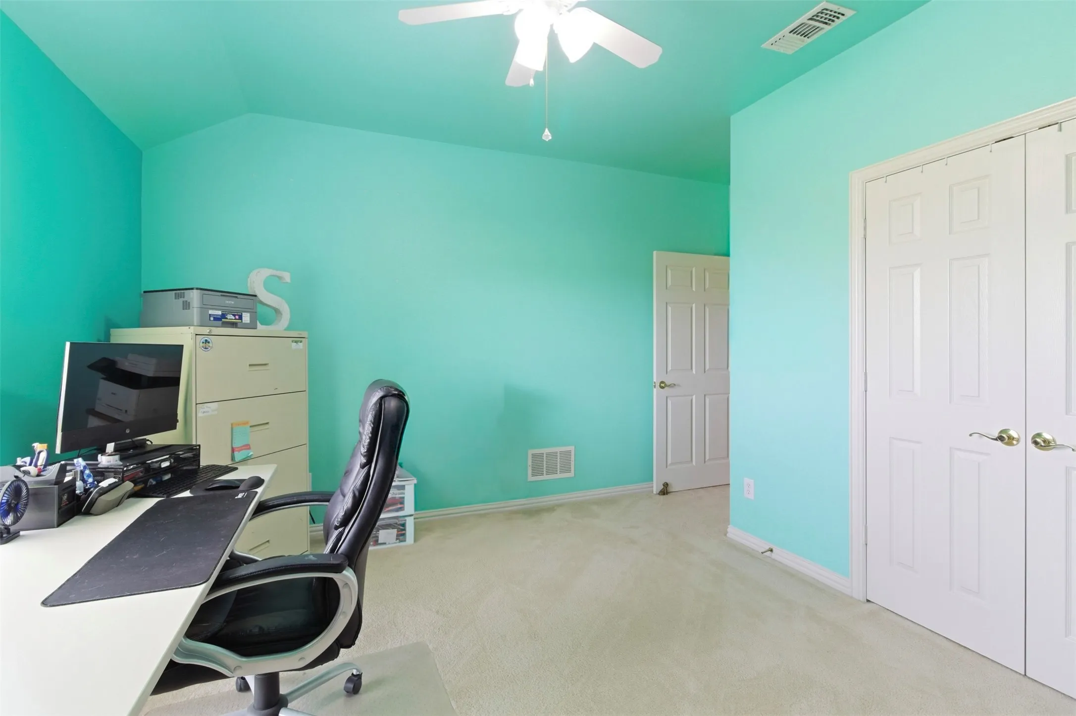Single Family Residence For Sale in Collin County , 2725 County Road 494, Princeton, Texas 75407, 3 Bedroom, 3 Bathroom, 3 Garage spaces, 2,296 Sqft, built in 2004, mls#21278645, Real Estate Agent in Princeton, Homes For Sale in Collin county, Homes For Sale in Princeton, Realtor in Princeton Texas, Real Estate Brokerage Independent Realty Texas, Luminita Cordes Realtor