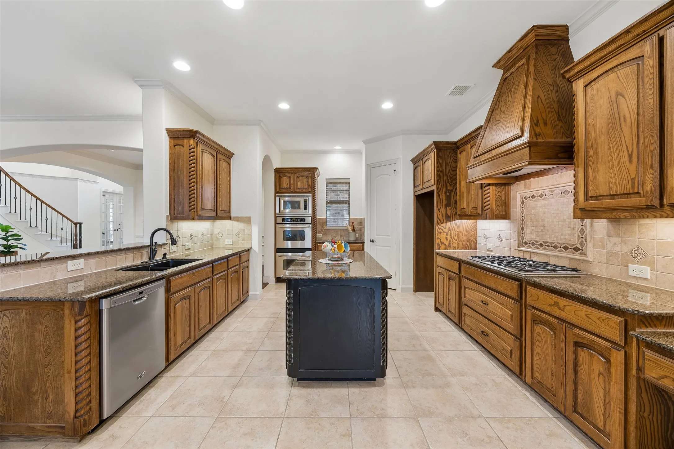 Single Family Residence For Sale in Collin County , 2610 Stonybrook Drive, Prosper, Texas 75078, 4 Bedroom, 3 Bathroom, 3 Garage spaces, 3,631 Sqft, built in 2006, mls#21277289, Real Estate Agent in Prosper, Homes For Sale in Collin county, Homes For Sale in Prosper, Realtor in Prosper Texas, Real Estate Brokerage Independent Realty Texas, Luminita Cordes Realtor