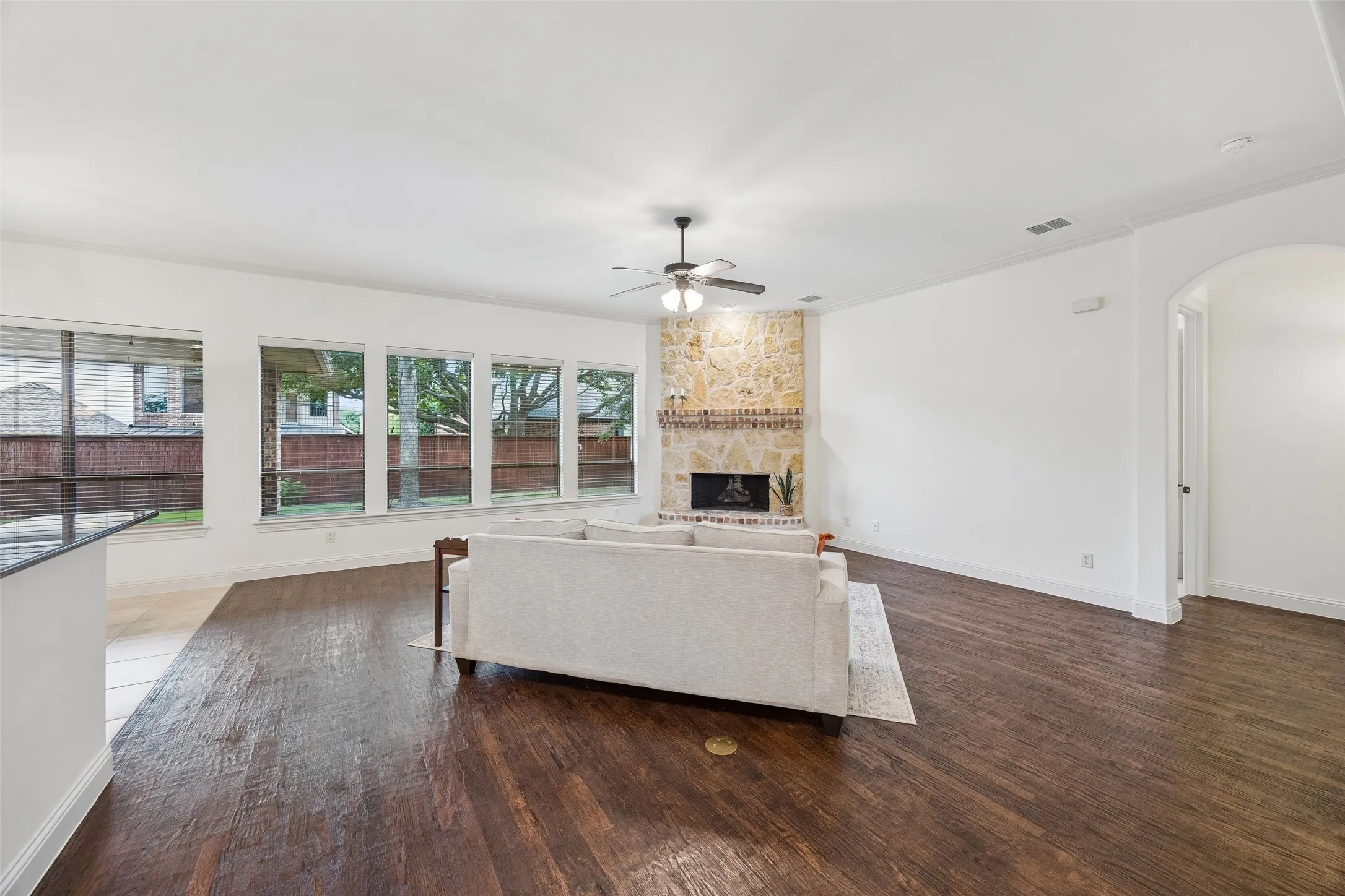 Single Family Residence For Sale in Collin County , 2610 Stonybrook Drive, Prosper, Texas 75078, 4 Bedroom, 3 Bathroom, 3 Garage spaces, 3,631 Sqft, built in 2006, mls#21277289, Real Estate Agent in Prosper, Homes For Sale in Collin county, Homes For Sale in Prosper, Realtor in Prosper Texas, Real Estate Brokerage Independent Realty Texas, Luminita Cordes Realtor