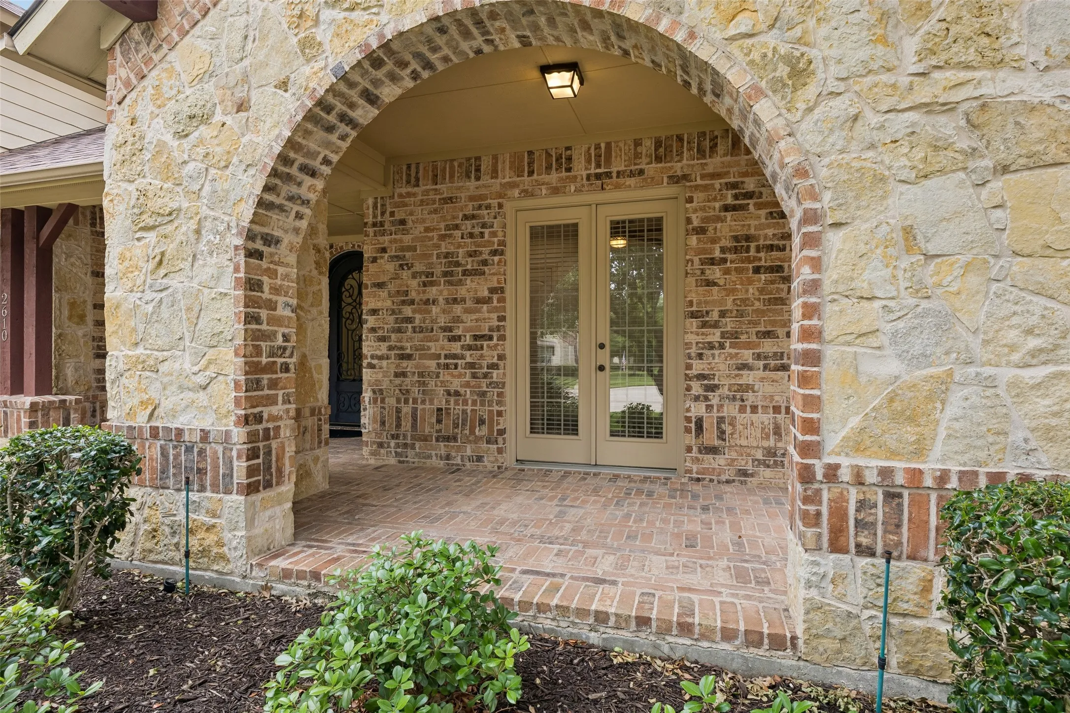 Single Family Residence For Sale in Collin County , 2610 Stonybrook Drive, Prosper, Texas 75078, 4 Bedroom, 3 Bathroom, 3 Garage spaces, 3,631 Sqft, built in 2006, mls#21277289, Real Estate Agent in Prosper, Homes For Sale in Collin county, Homes For Sale in Prosper, Realtor in Prosper Texas, Real Estate Brokerage Independent Realty Texas, Luminita Cordes Realtor
