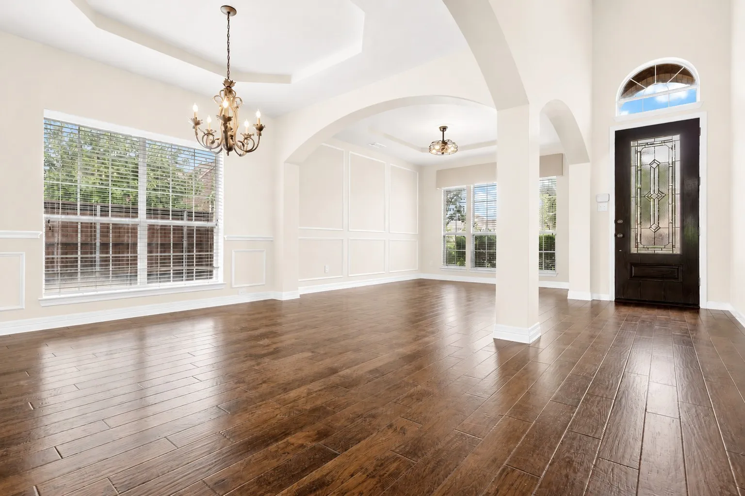 SPACIOUS OPEN FLOOR PLAN WITH WOOD FLOORING
