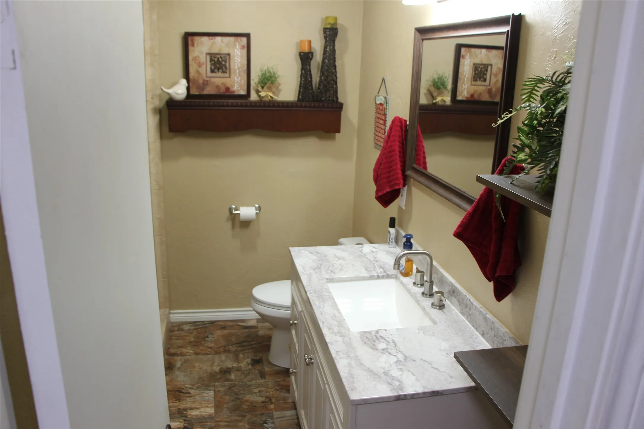 Single Family Residence For Sale in Shackelford County , 800 Griffin Road, Albany, Texas 76430, 4 Bedrooms, 2 Bathrooms, Garage spaces, 1,756 Sqft, built in 1951, Price $298,500, mls#21278675, Real Estate Agent in Albany, Homes For Sale in Shackelford county, Homes For Sale in Albany, Realtor in Albany Texas, Real Estate Brokerage Independent Realty Texas, Luminita Cordes Realtor