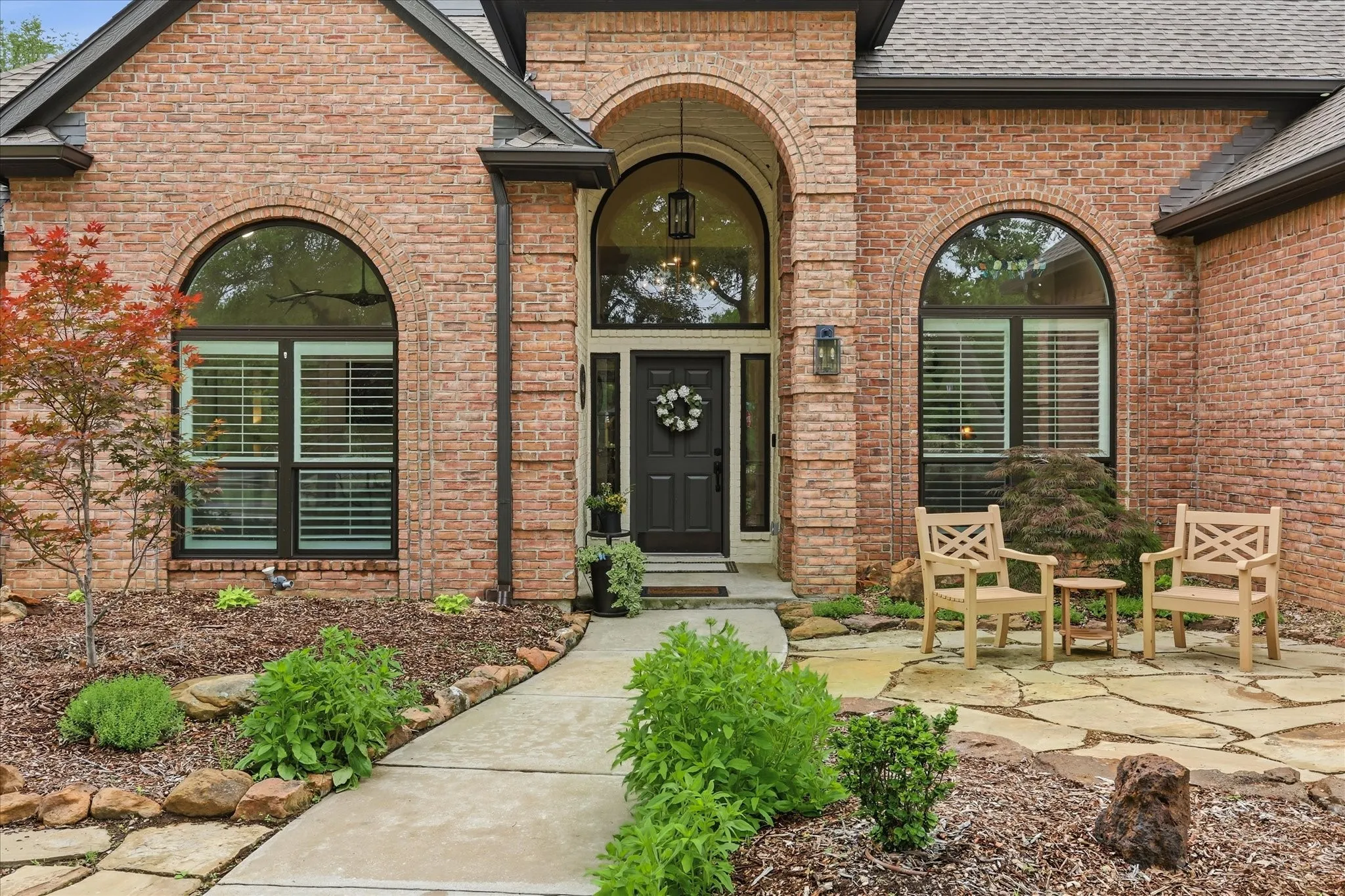 Single Family Residence For Sale in Denton County , 101 W Oak Shores Drive, Cross Roads, Texas 76227, 4 Bedroom, 3 Bathroom, 2 Garage spaces, 2,733 Sqft, built in 1996, mls#21259084, Real Estate Agent in Cross Roads, Homes For Sale in Denton county, Homes For Sale in Cross Roads, Realtor in Cross Roads Texas, Real Estate Brokerage Independent Realty Texas, Luminita Cordes Realtor
