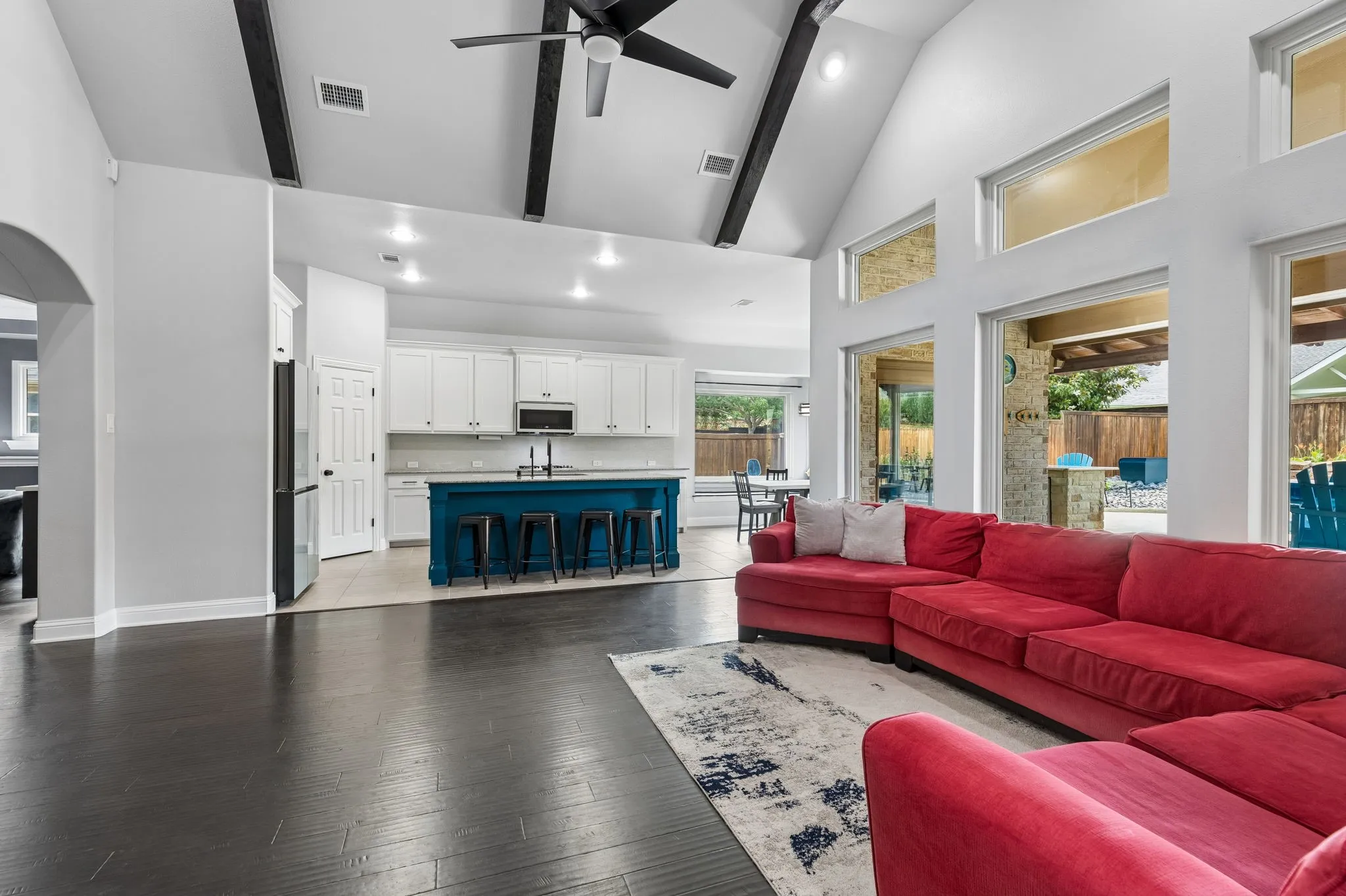Expansive Living area