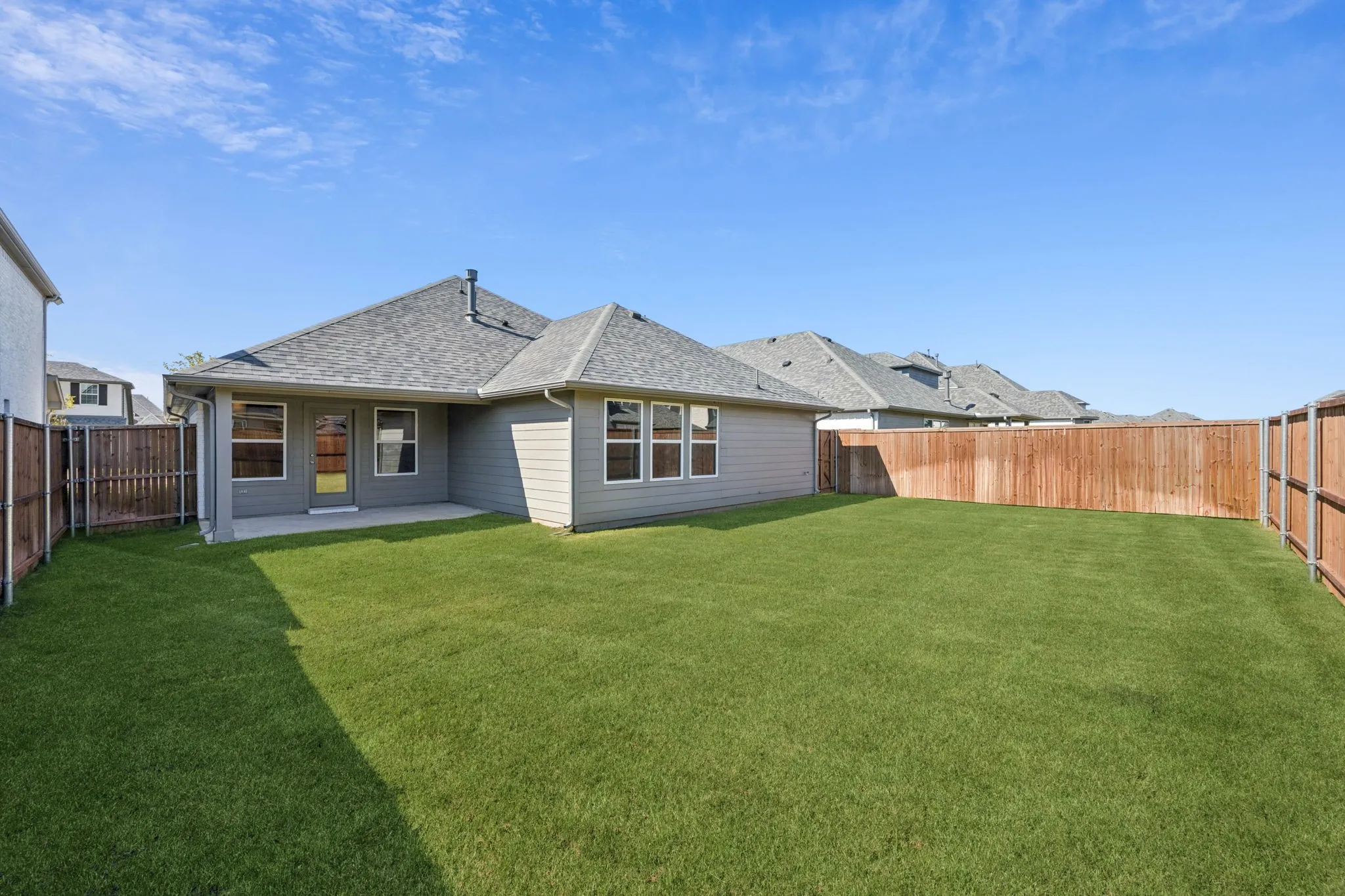 Single Family Residence For Sale in Collin County , 513 Hoot Owl Hill, Weston, Texas 75009, 3 Bedroom, 2 Bathroom, 2 Garage spaces, 1,800 Sqft, built in 2023, mls#21278688, Real Estate Agent in Weston, Homes For Sale in Collin county, Homes For Sale in Weston, Realtor in Weston Texas, Real Estate Brokerage Independent Realty Texas, Luminita Cordes Realtor