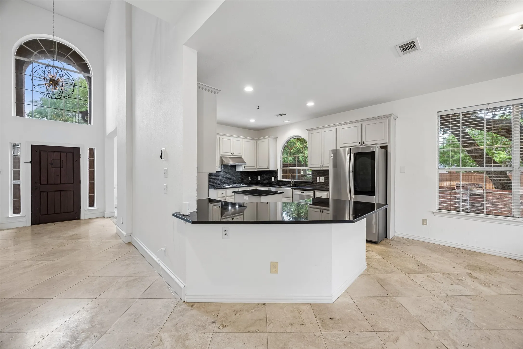 Single Family Residence For Sale in Collin County , 2701 Oates Drive, Plano, Texas 75093, 4 Bedroom, 3 Bathroom, 2 Garage spaces, 3,026 Sqft, built in 1997, mls#21278311, Real Estate Agent in Plano, Homes For Sale in Collin county, Homes For Sale in Plano, Realtor in Plano Texas, Real Estate Brokerage Independent Realty Texas, Luminita Cordes Realtor