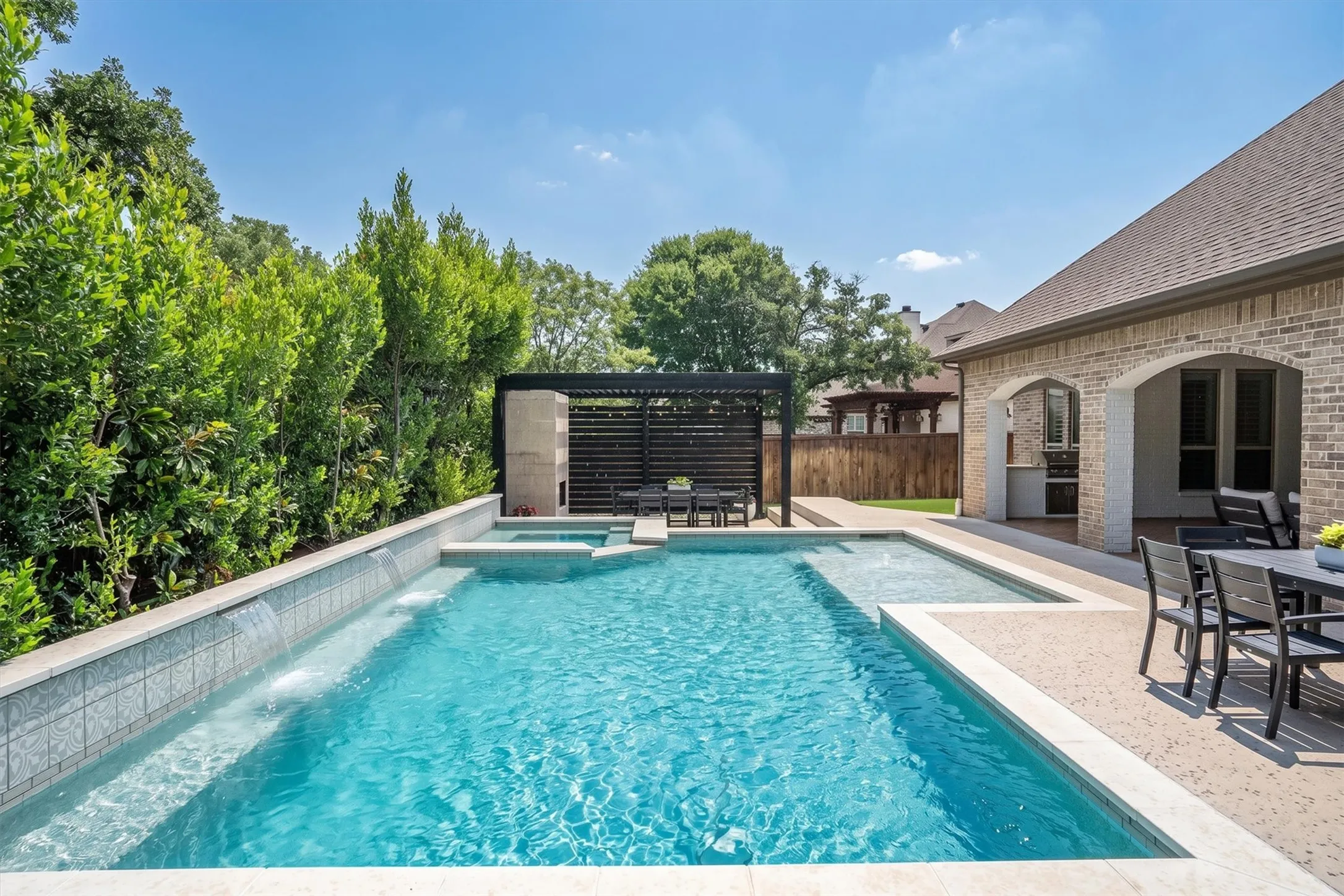 Single Family Residence For Sale in Denton County , 417 Boonesville Bend, Argyle, Texas 76226, 4 Bedrooms, 4 Bathrooms, 3 Garage spaces, 4,294 Sqft, built in 2017, Price $999,900, mls#21222868, Real Estate Agent in Argyle, Homes For Sale in Denton county, Homes For Sale in Argyle, Realtor in Argyle Texas, Real Estate Brokerage Independent Realty Texas, Luminita Cordes Realtor