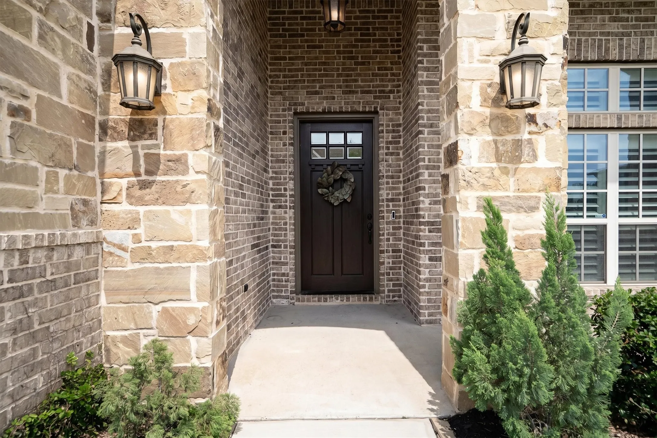 Single Family Residence For Sale in Denton County , 417 Boonesville Bend, Argyle, Texas 76226, 4 Bedrooms, 4 Bathrooms, 3 Garage spaces, 4,294 Sqft, built in 2017, Price $999,900, mls#21222868, Real Estate Agent in Argyle, Homes For Sale in Denton county, Homes For Sale in Argyle, Realtor in Argyle Texas, Real Estate Brokerage Independent Realty Texas, Luminita Cordes Realtor