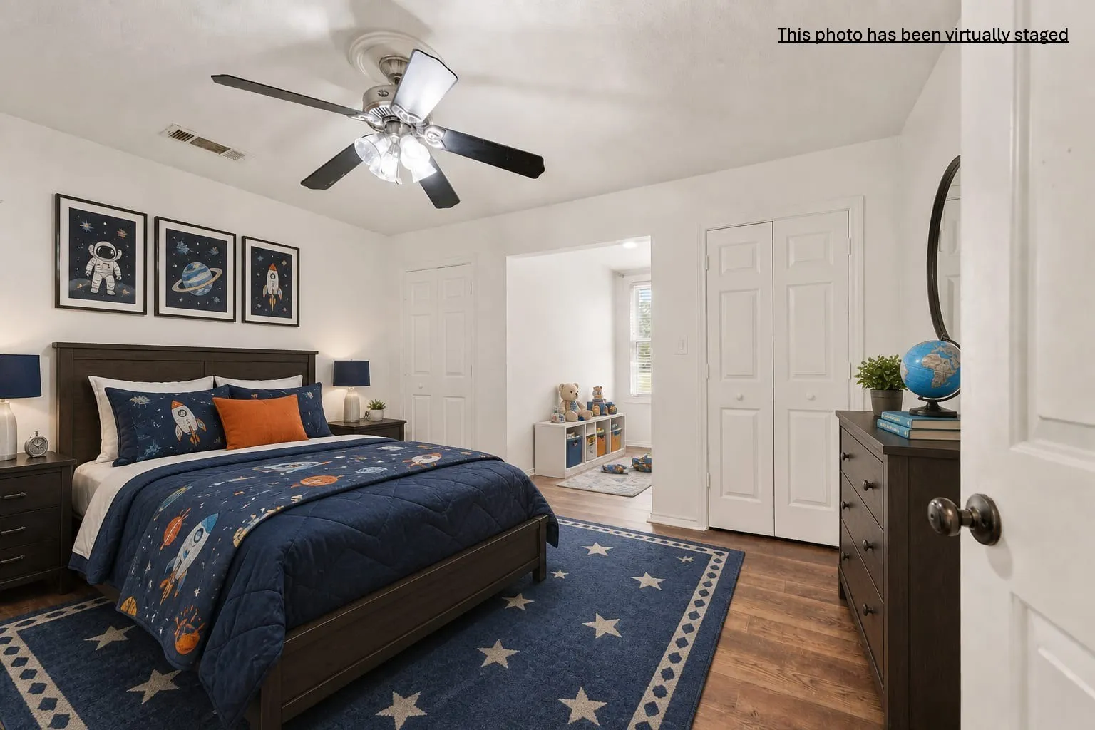 SE Bedroom, 2nd floor