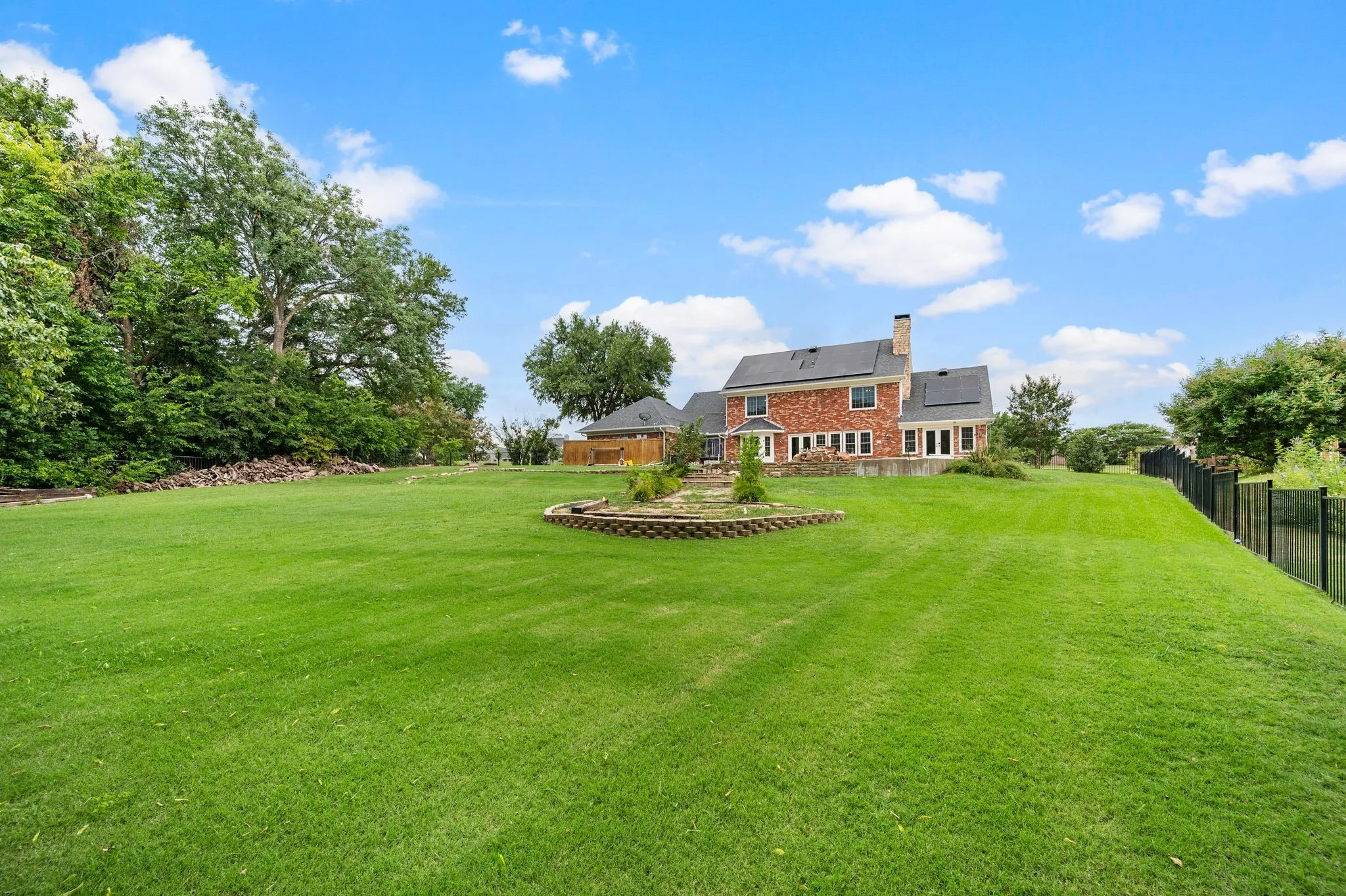 1.5 acres