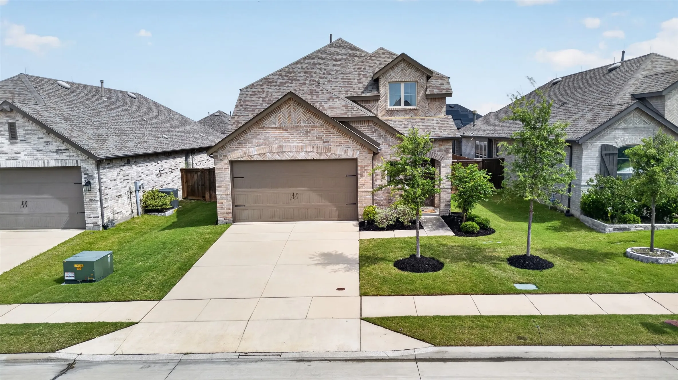 Single Family Residence For Sale in Kaufman County , 629 Claverton Lane, Forney, Texas 75126, 4 Bedroom, 3 Bathroom, 2 Garage spaces, 2,471 Sqft, built in 2020, mls#21278552, Real Estate Agent in Forney, Homes For Sale in Kaufman county, Homes For Sale in Forney, Realtor in Forney Texas, Real Estate Brokerage Independent Realty Texas, Luminita Cordes Realtor