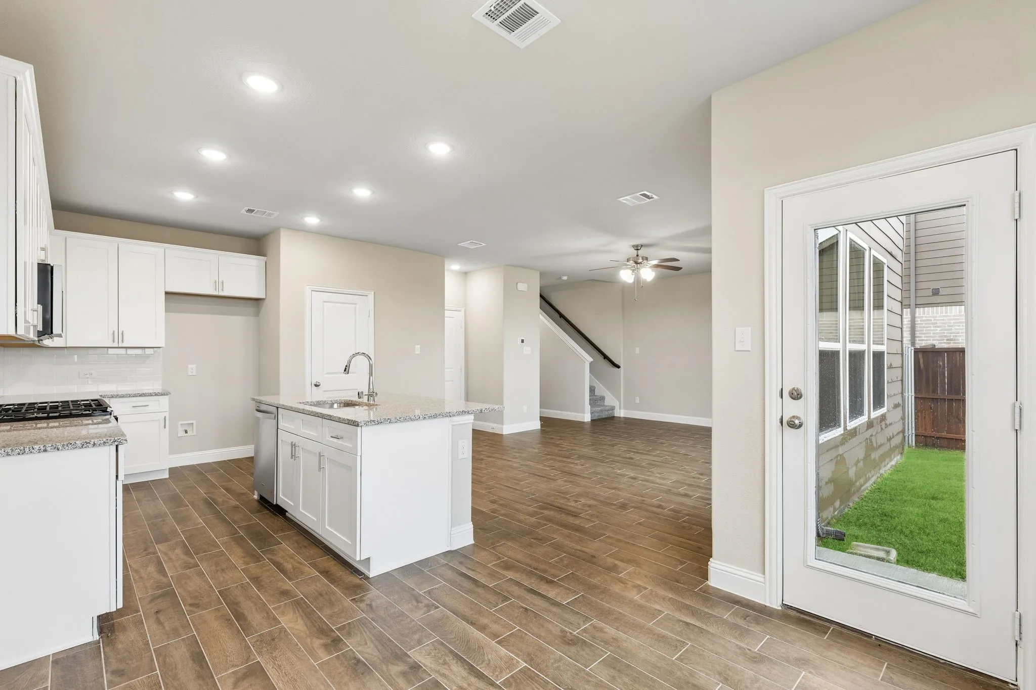 Single Family Residence For Sale in Collin County , 1605 Cloud Cover View, Weston, Texas 75009, 4 Bedroom, 3 Bathroom, 2 Garage spaces, 1,845 Sqft, built in 2023, mls#21278697, Real Estate Agent in Weston, Homes For Sale in Collin county, Homes For Sale in Weston, Realtor in Weston Texas, Real Estate Brokerage Independent Realty Texas, Luminita Cordes Realtor