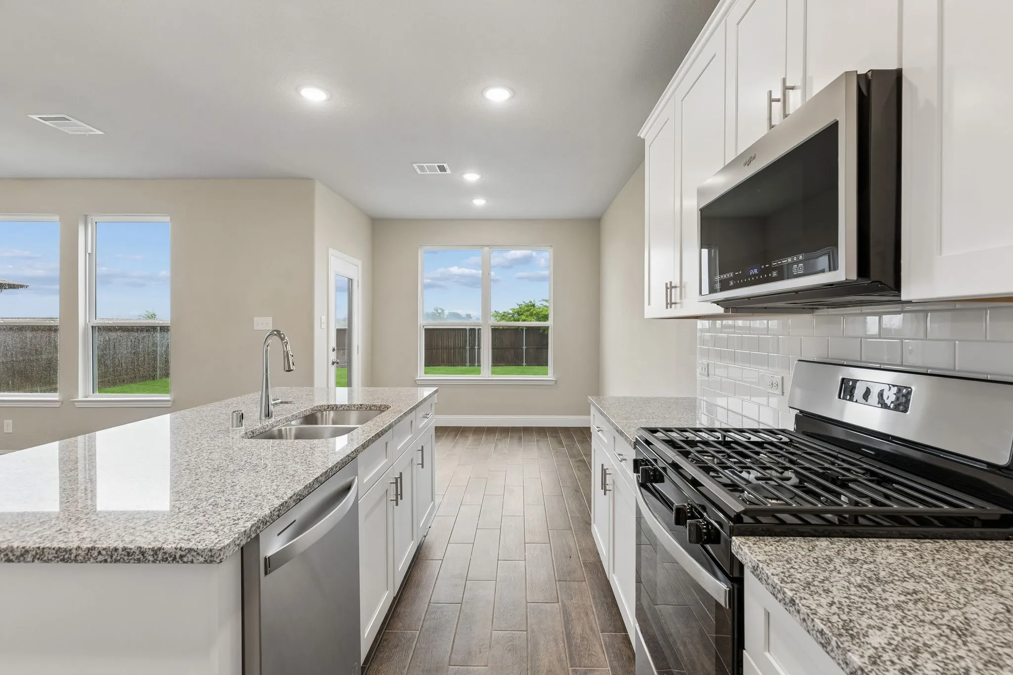 Single Family Residence For Sale in Collin County , 1605 Cloud Cover View, Weston, Texas 75009, 4 Bedroom, 3 Bathroom, 2 Garage spaces, 1,845 Sqft, built in 2023, mls#21278697, Real Estate Agent in Weston, Homes For Sale in Collin county, Homes For Sale in Weston, Realtor in Weston Texas, Real Estate Brokerage Independent Realty Texas, Luminita Cordes Realtor