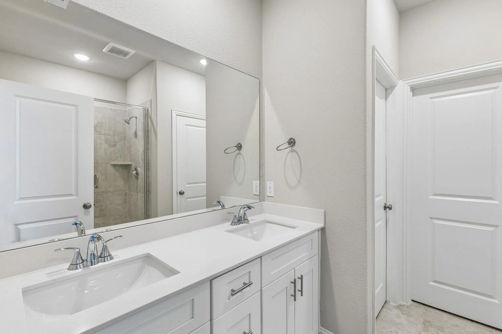 Single Family Residence For Sale in Collin County , 1605 Cloud Cover View, Weston, Texas 75009, 4 Bedroom, 3 Bathroom, 2 Garage spaces, 1,845 Sqft, built in 2023, mls#21278697, Real Estate Agent in Weston, Homes For Sale in Collin county, Homes For Sale in Weston, Realtor in Weston Texas, Real Estate Brokerage Independent Realty Texas, Luminita Cordes Realtor