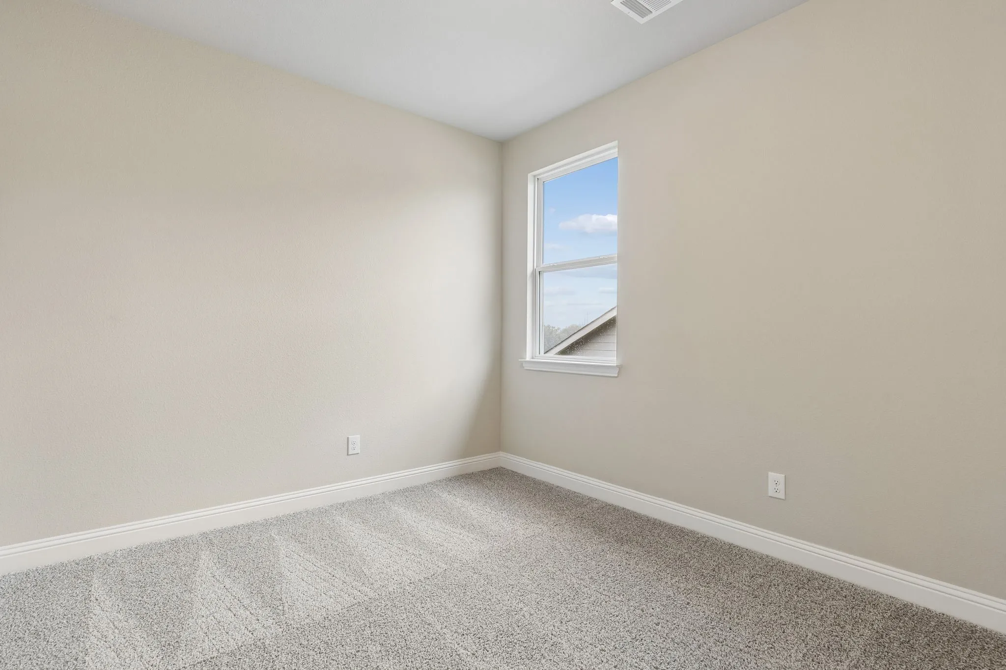 Single Family Residence For Sale in Collin County , 1605 Cloud Cover View, Weston, Texas 75009, 4 Bedroom, 3 Bathroom, 2 Garage spaces, 1,845 Sqft, built in 2023, mls#21278697, Real Estate Agent in Weston, Homes For Sale in Collin county, Homes For Sale in Weston, Realtor in Weston Texas, Real Estate Brokerage Independent Realty Texas, Luminita Cordes Realtor