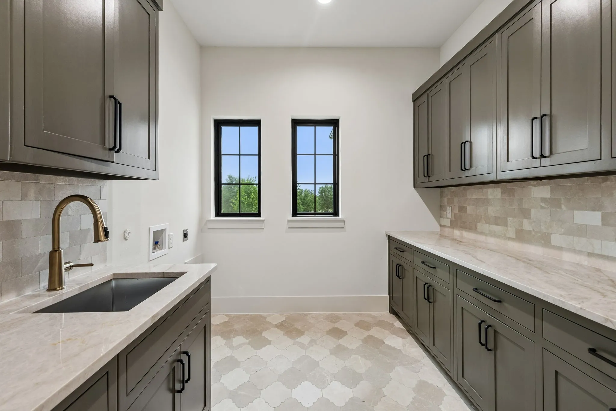 Single Family Residence For Sale in Parker County , 3032 Palermo Drive, Weatherford, Texas 76087, 5 Bedroom, 6 Bathroom, 4 Garage spaces, 4,992 Sqft, built in 2026, mls#21278694, Real Estate Agent in Weatherford, Homes For Sale in Parker county, Homes For Sale in Weatherford, Realtor in Weatherford Texas, Real Estate Brokerage Independent Realty Texas, Luminita Cordes Realtor