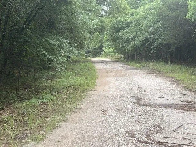 Single Family Residence For Sale in Cooke County , 924 The Oil Road, Gainesville, Texas 76240, 3 Bedrooms, 3 Bathrooms, Garage spaces, 2,112 Sqft, built in 2021, Price $325,000, mls#21278674, Real Estate Agent in Gainesville, Homes For Sale in Cooke county, Homes For Sale in Gainesville, Realtor in Gainesville Texas, Real Estate Brokerage Independent Realty Texas, Luminita Cordes Realtor